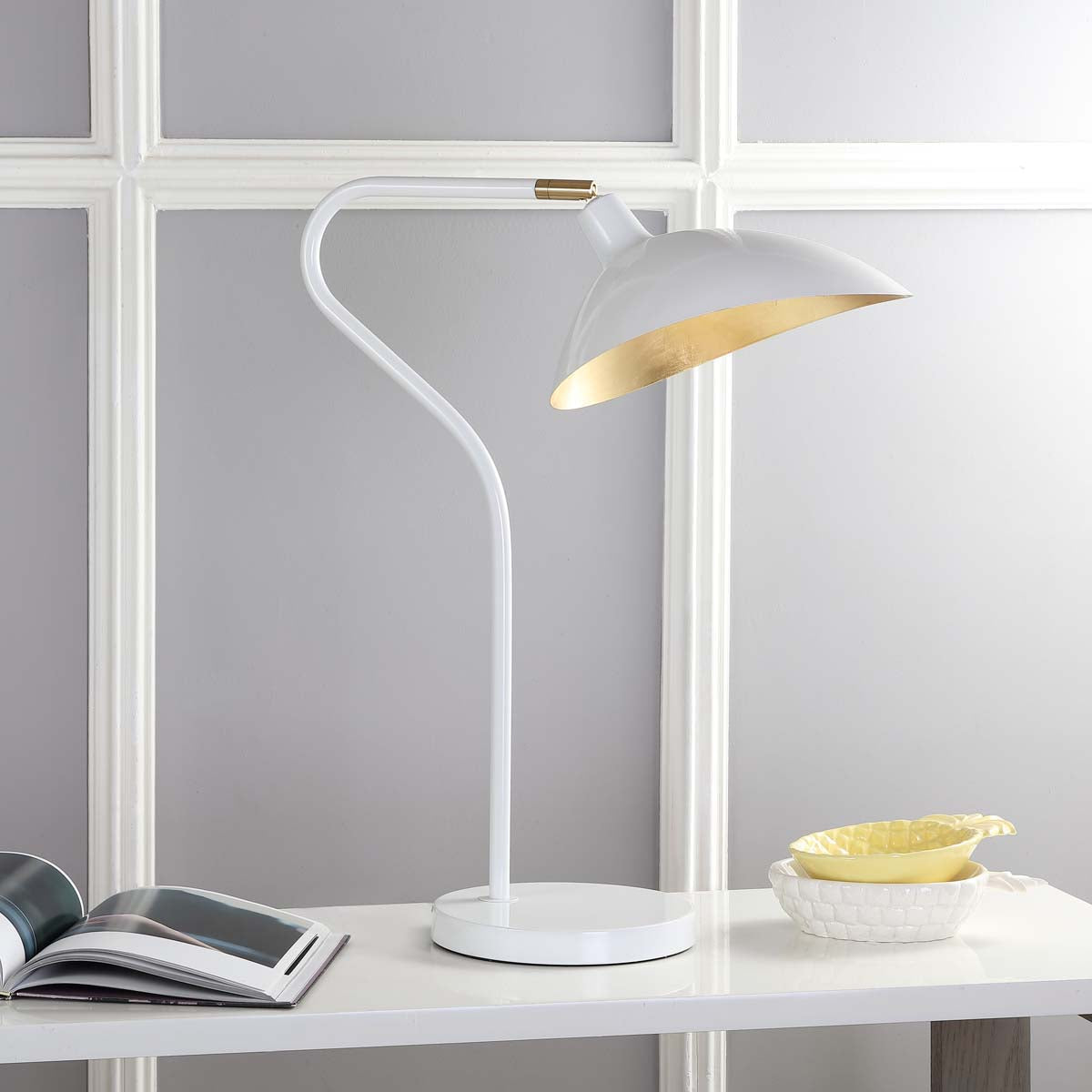 Safavieh Giselle  30 Inch H Adjustable Table Lamp, LIT4360