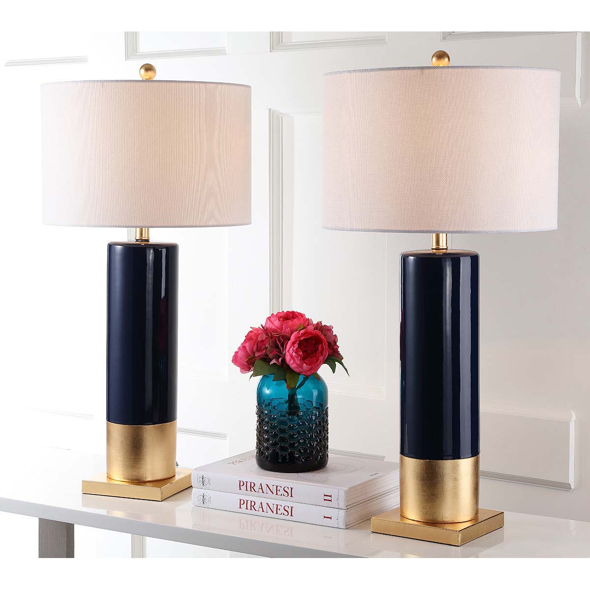 Safavieh Dolce 31 Inch H Table Lamp, LIT4524