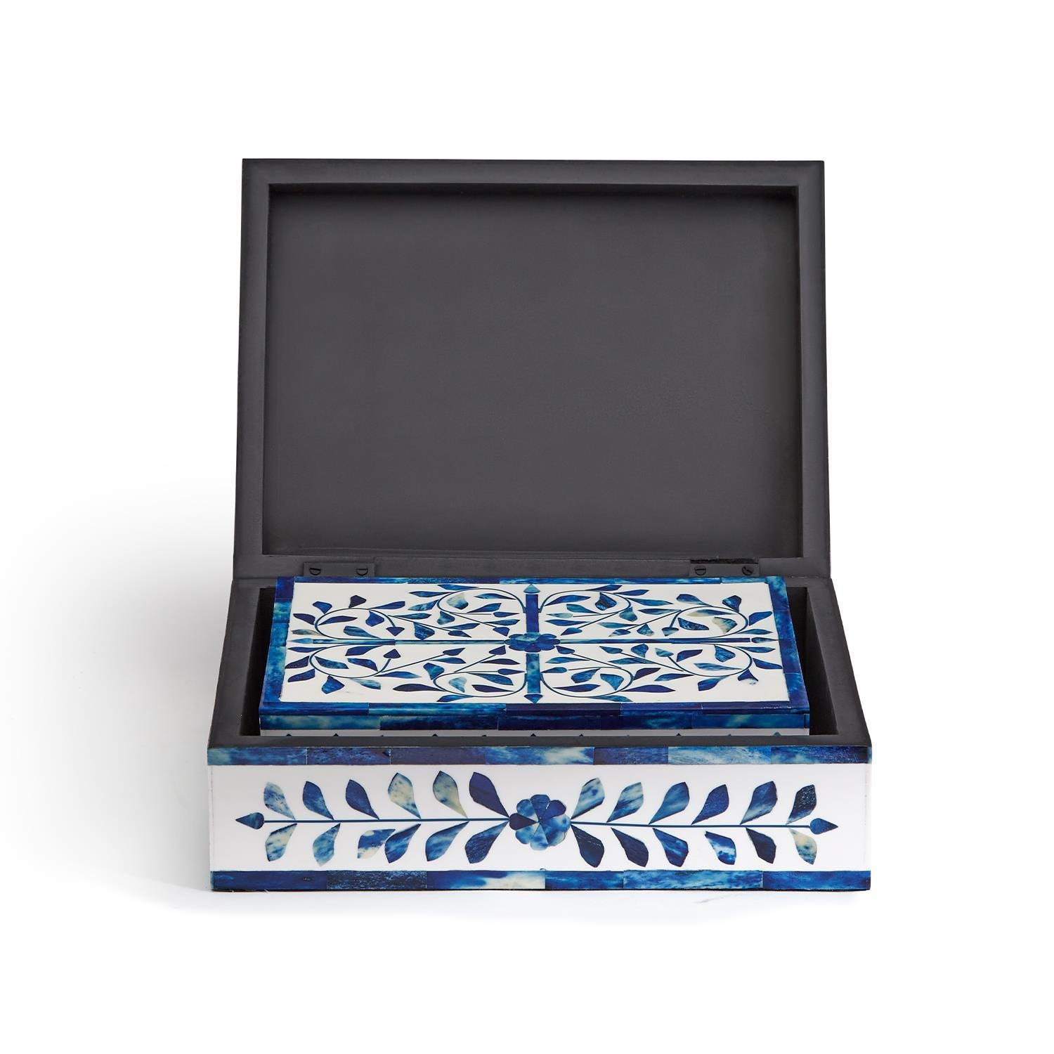 Two's Company S/2 Jaipur Palace Blue & White Tear Hinged Cover Box