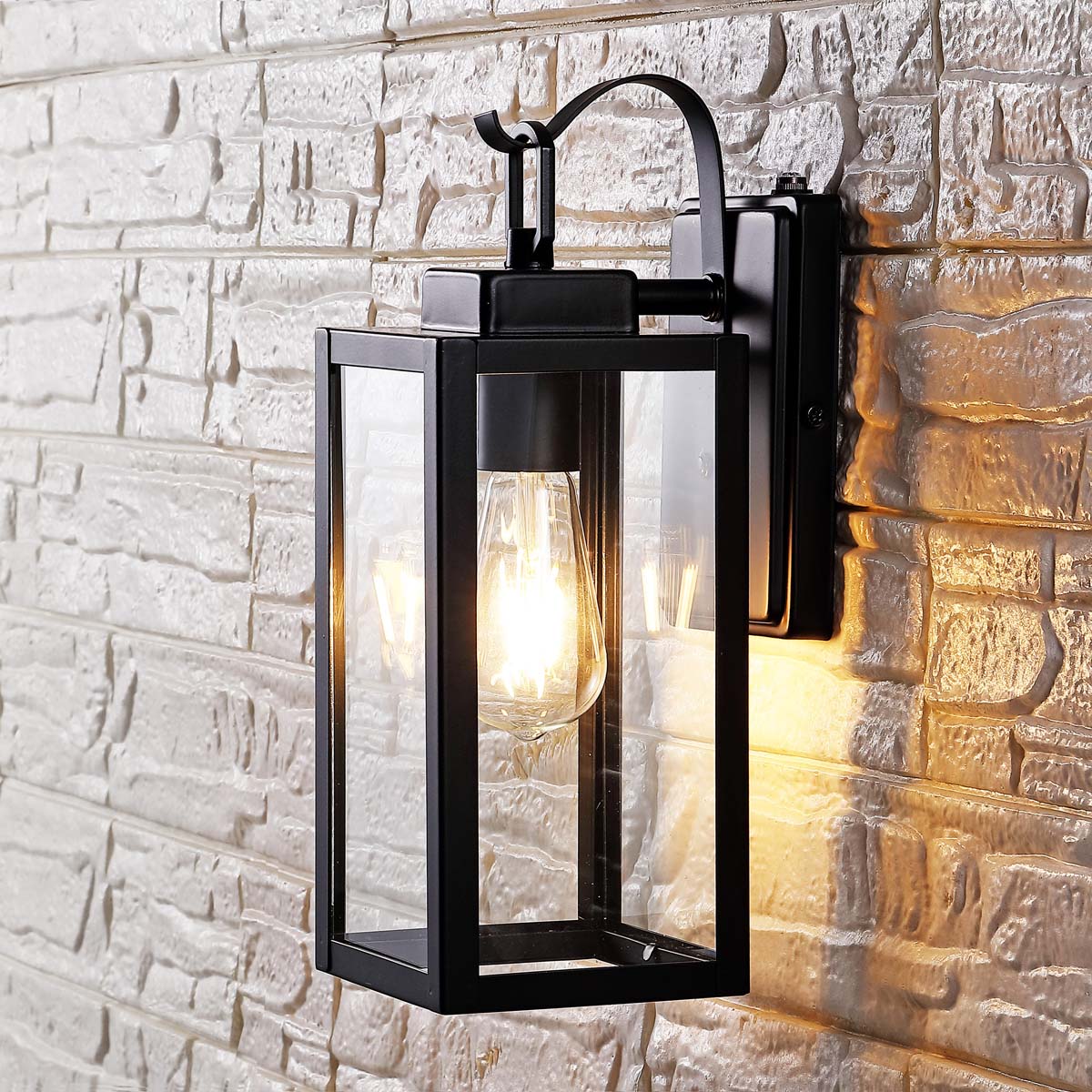 Safavieh Clemens Outdoor Wall Sconce , PLT4018