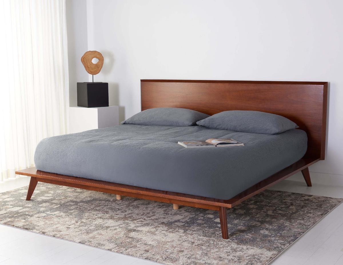Safavieh Couture Moxie Mid Century Bed