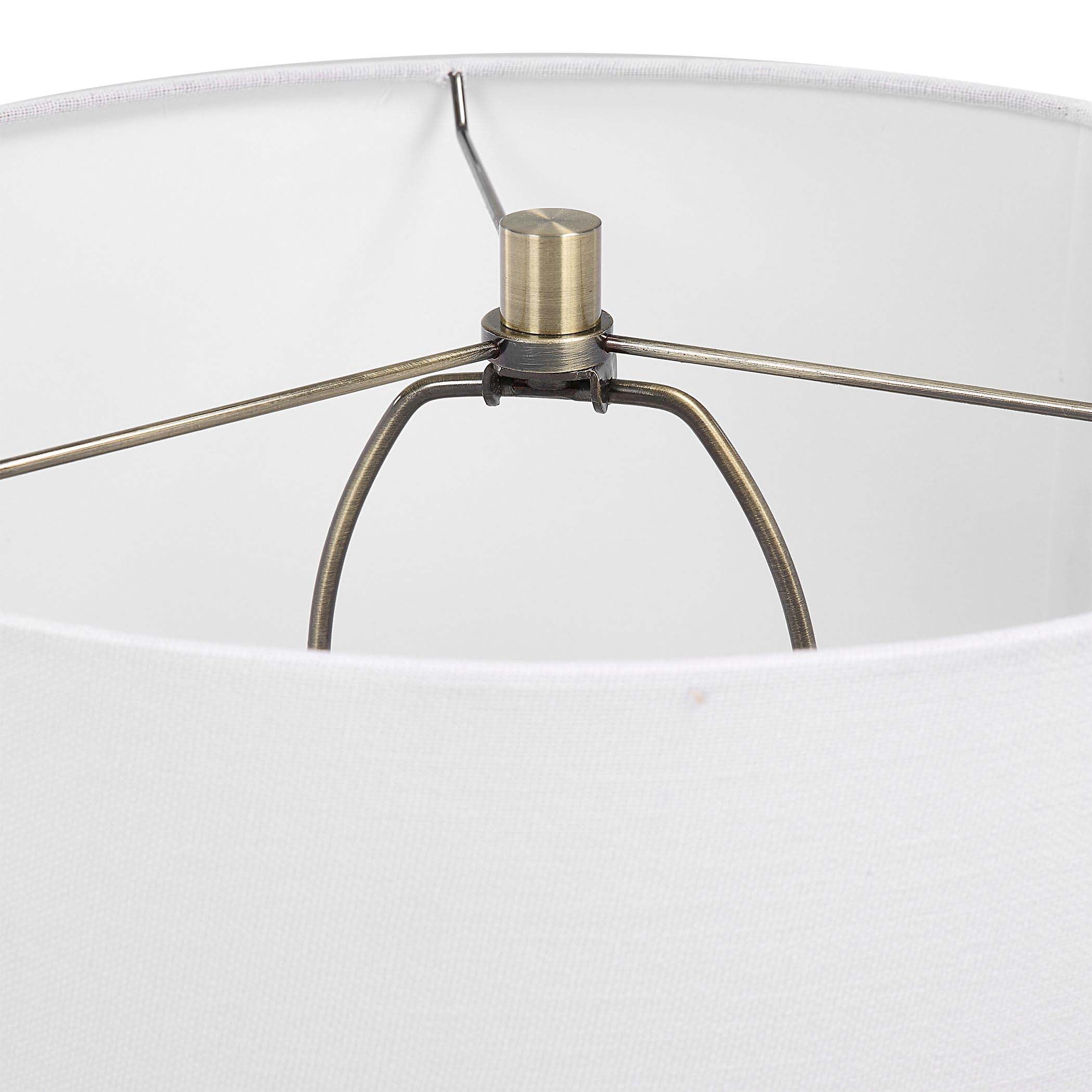 Slender Metal Decor Market Table Lamp