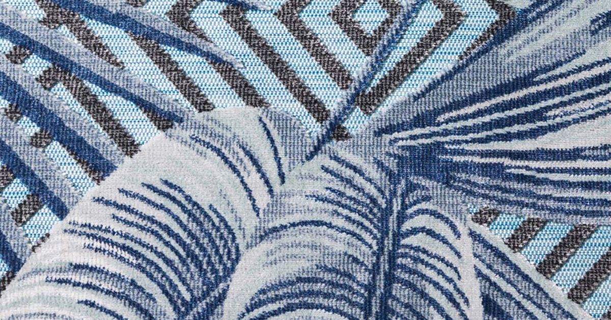 Outdoor Rugs for All Climates: Finding the Right Rug