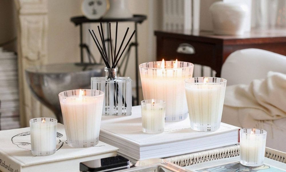 Why Incorporate Luxury Candles Into Your Home Decor?