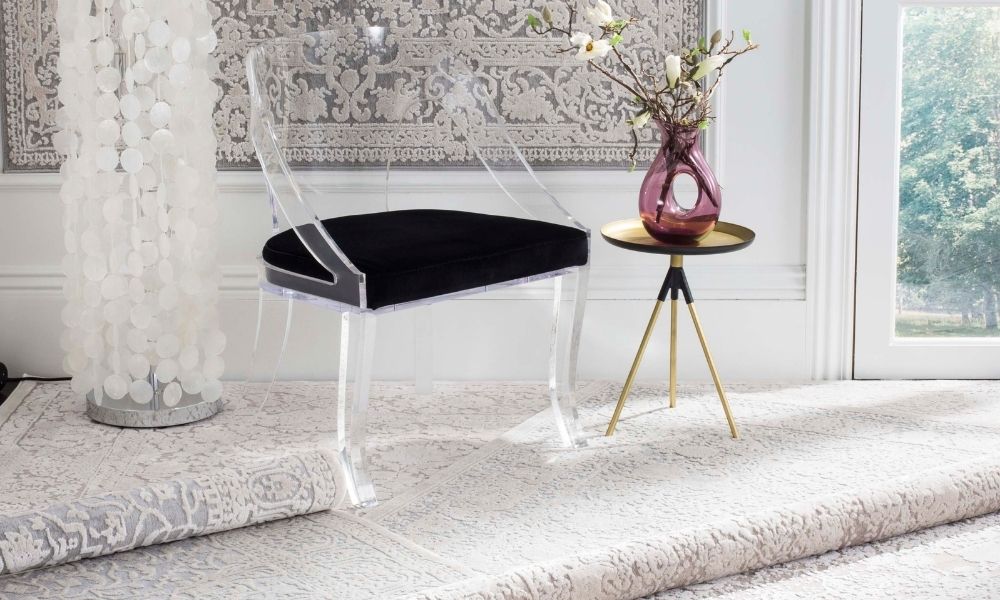 4 Expert Tips for Choosing an Area Rug Color