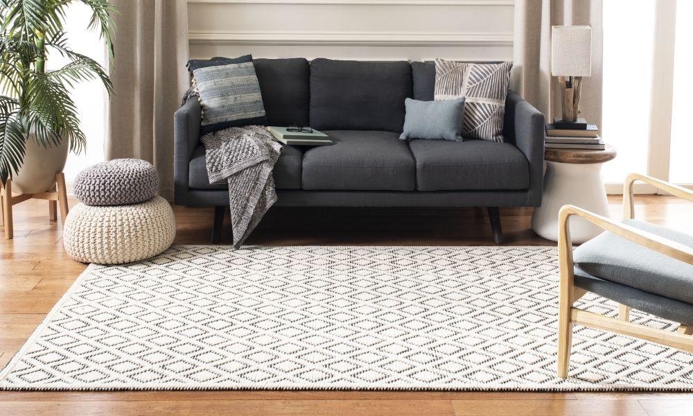 Dos & Don'ts of Area Rugs: 5 Common Decor Mistakes To Avoid