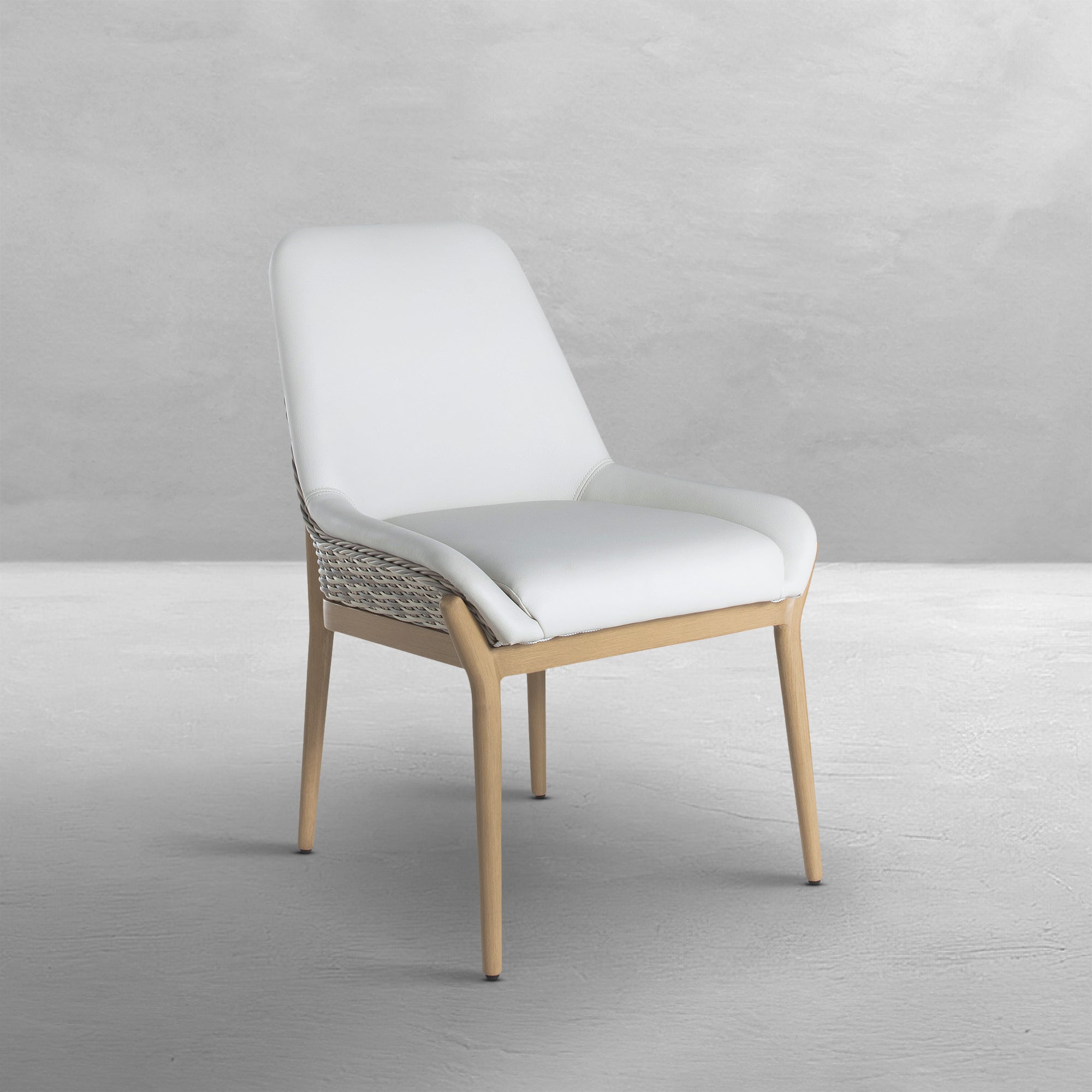 Natural/Linen Wicker