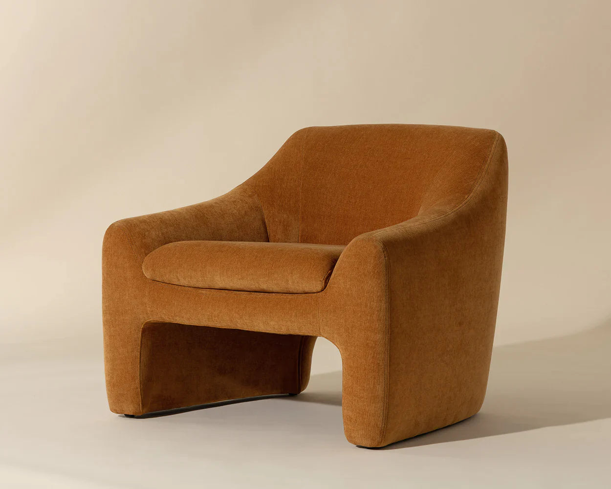 Nevaeh Lounge Chair - Danny Amber