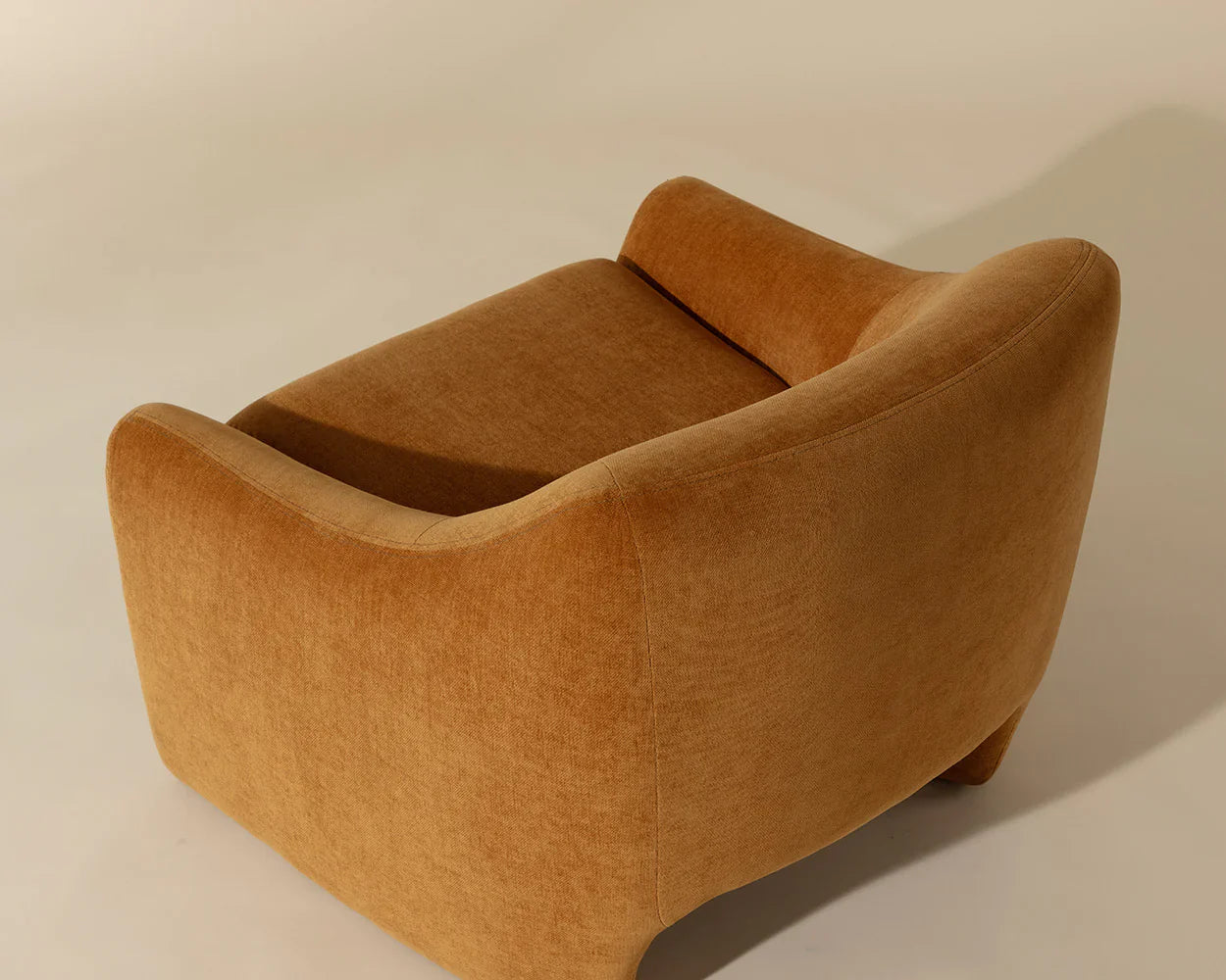 Nevaeh Lounge Chair - Danny Amber