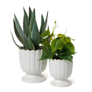 Two's Company Set of 2 Scalloped Edge Planters Includes 2 Sizes - 55440