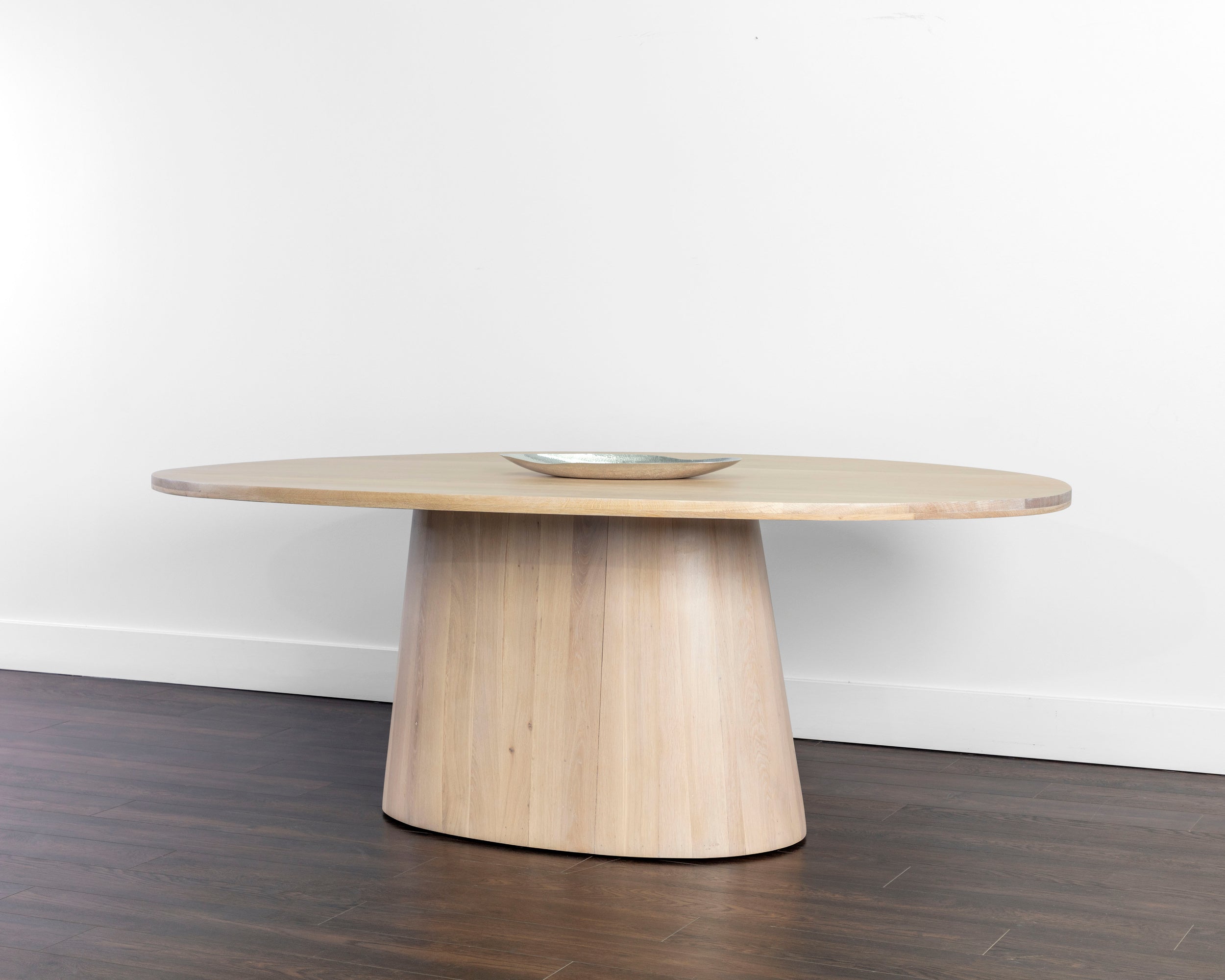Elina Dining Table -