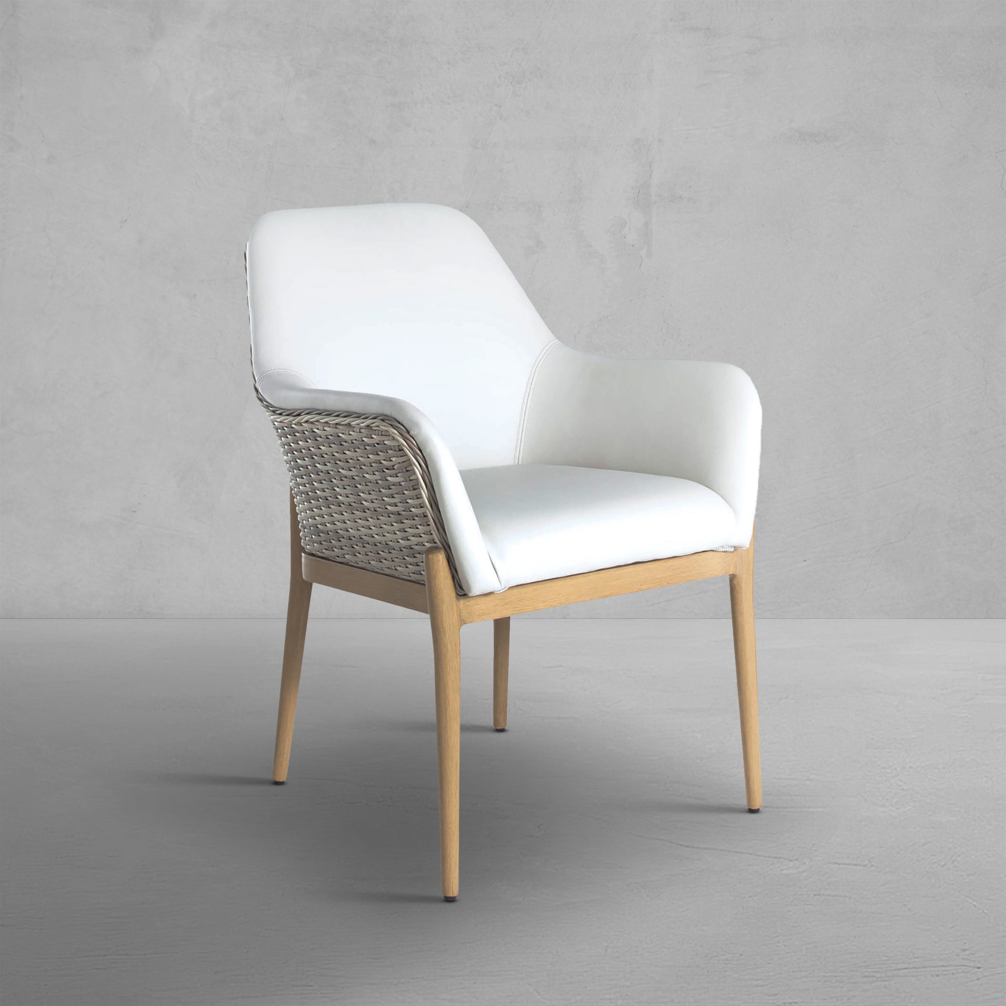 Natural/Linen Wicker