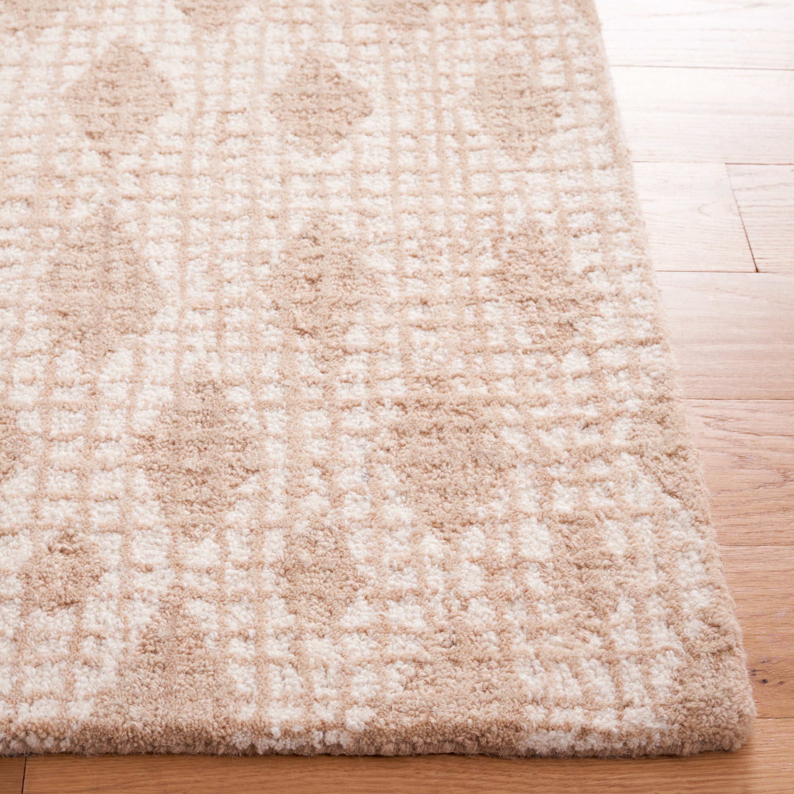Safavieh Abstract 206 Rug, ABT206 - Beige / Ivory