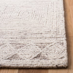 Safavieh Abstract 349 Rug, ABT349 - Ivory / Grey