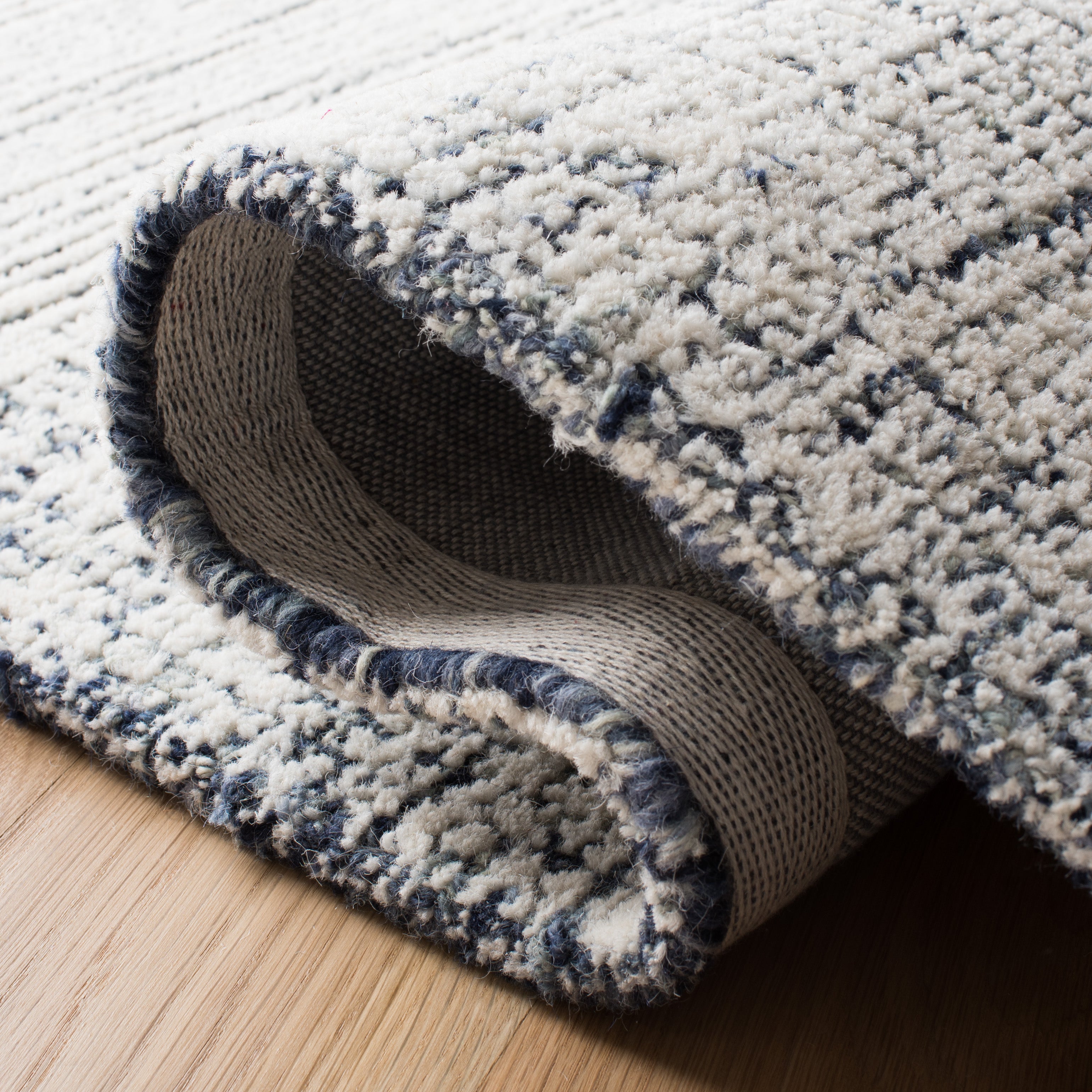 Safavieh Abstract 349 Rug, ABT349 - Ivory / Navy