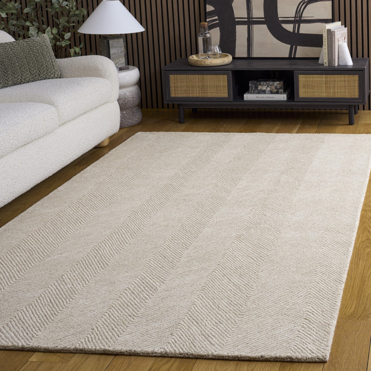 BEIGE / IVORY