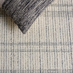 GREY / IVORY