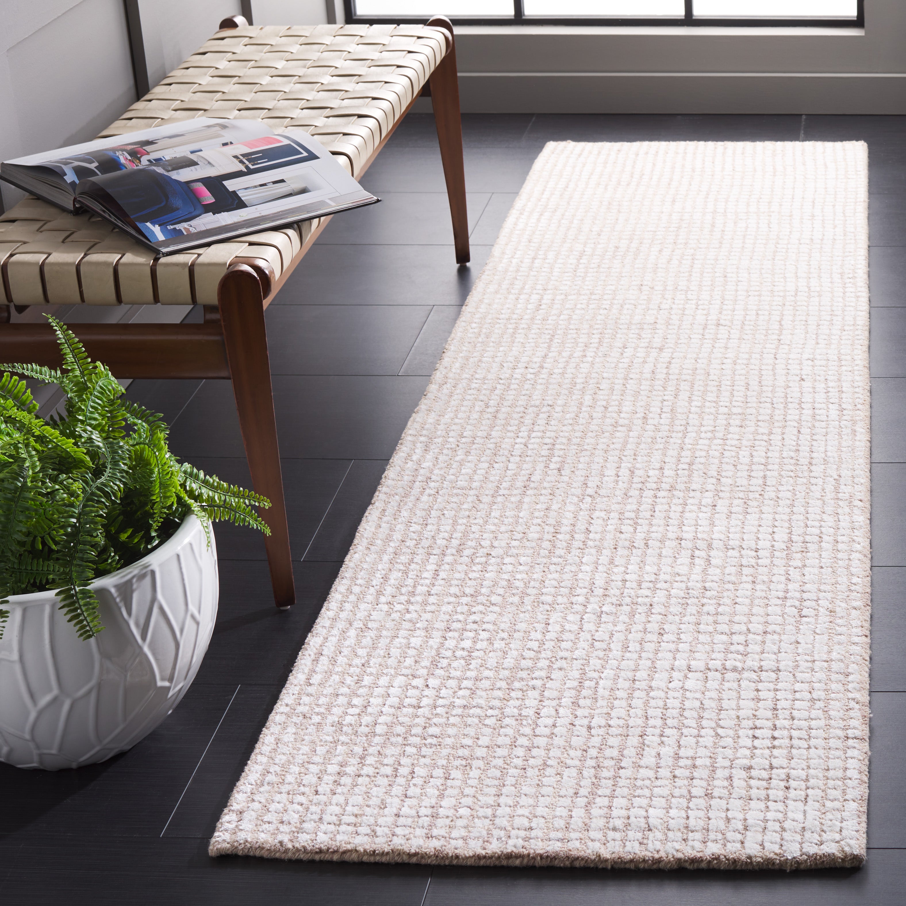 IVORY / BEIGE