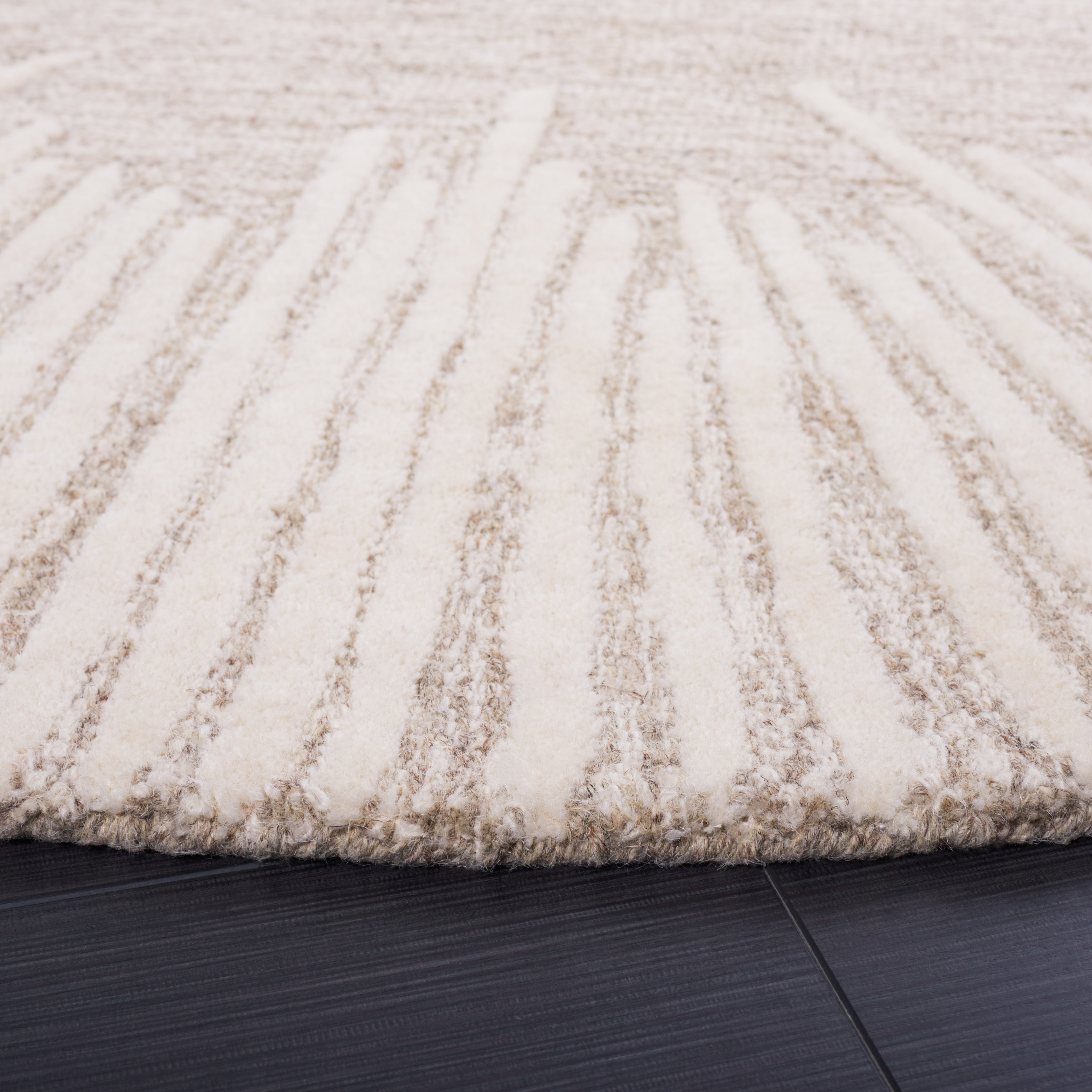 NATURAL / IVORY