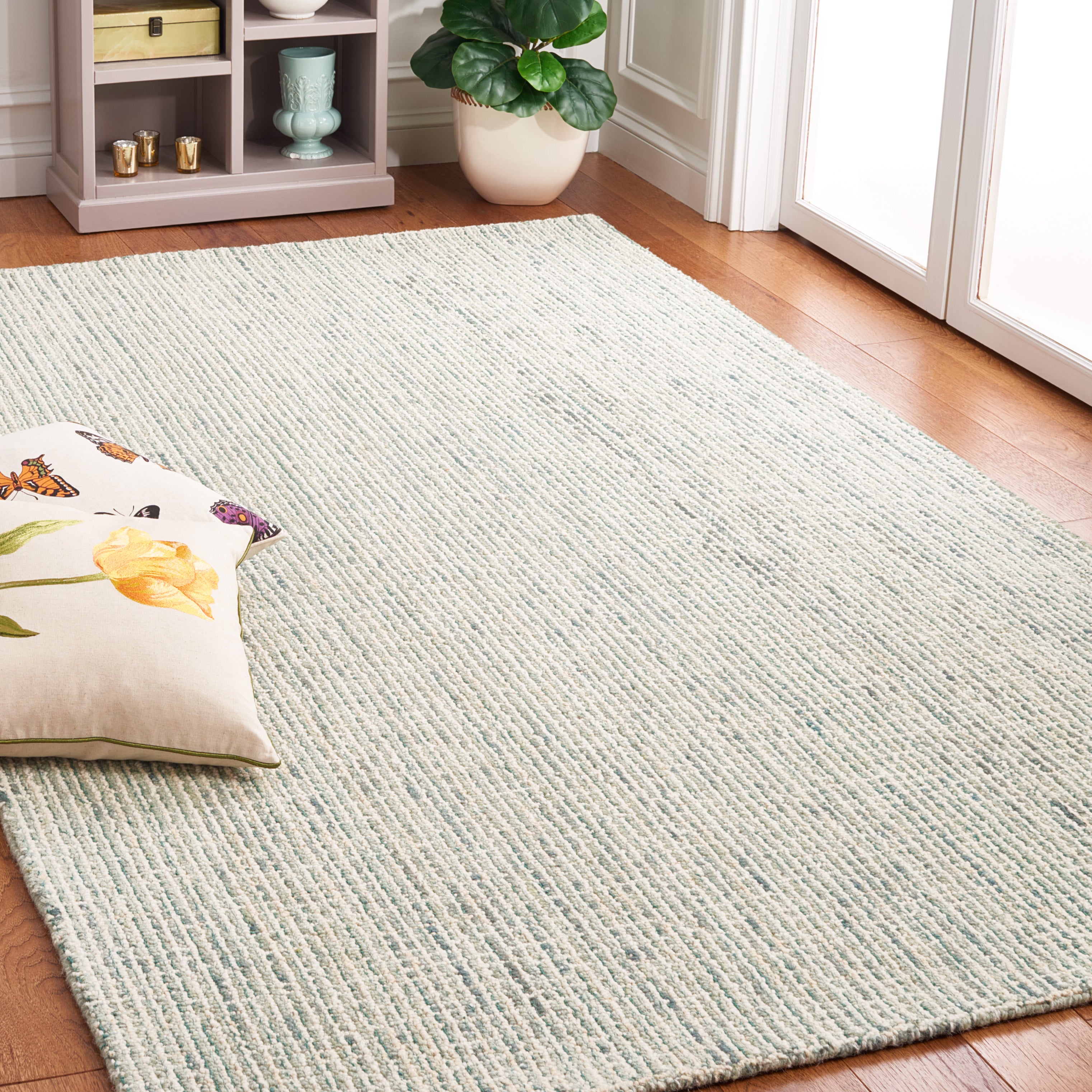 GREEN / IVORY