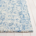 Safavieh Abstract 495 Rug, Abt495 - Blue / Ivory