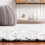 Safavieh Abstract 495 Rug, Abt495 - Black / Ivory