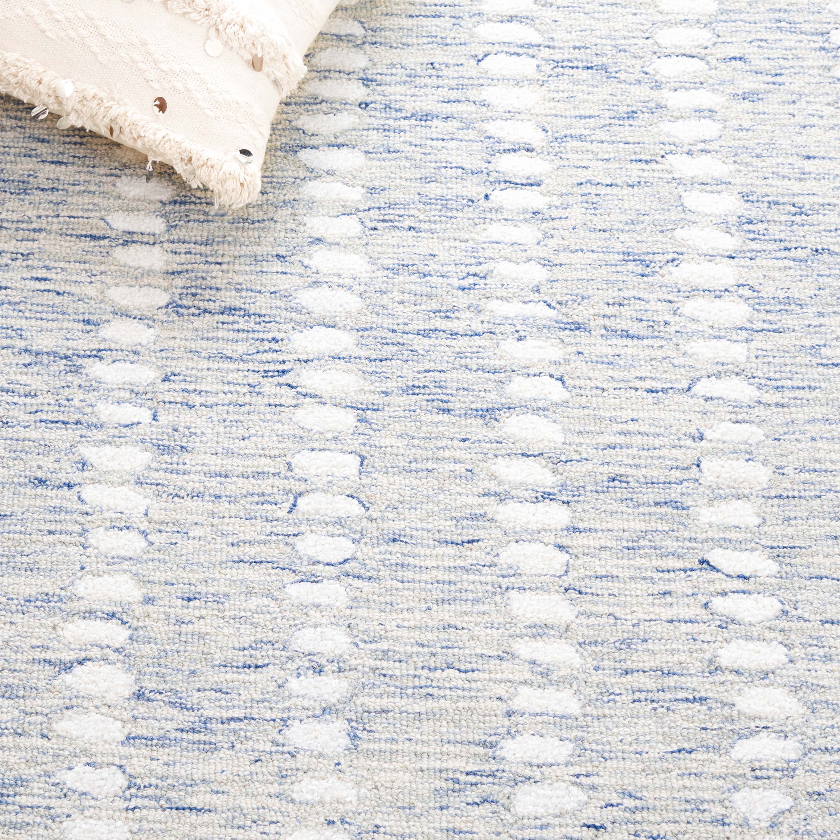 BLUE / IVORY