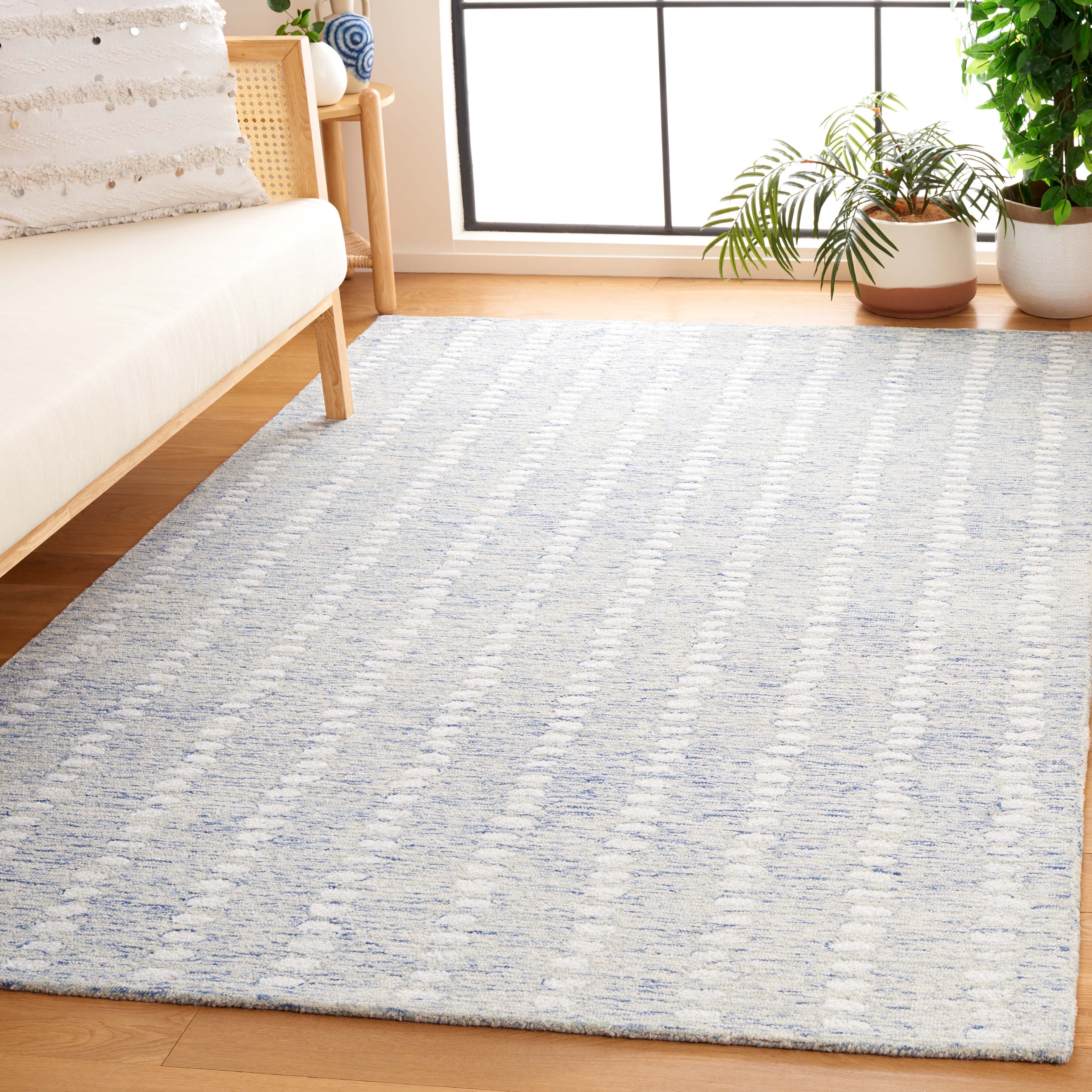 BLUE / IVORY