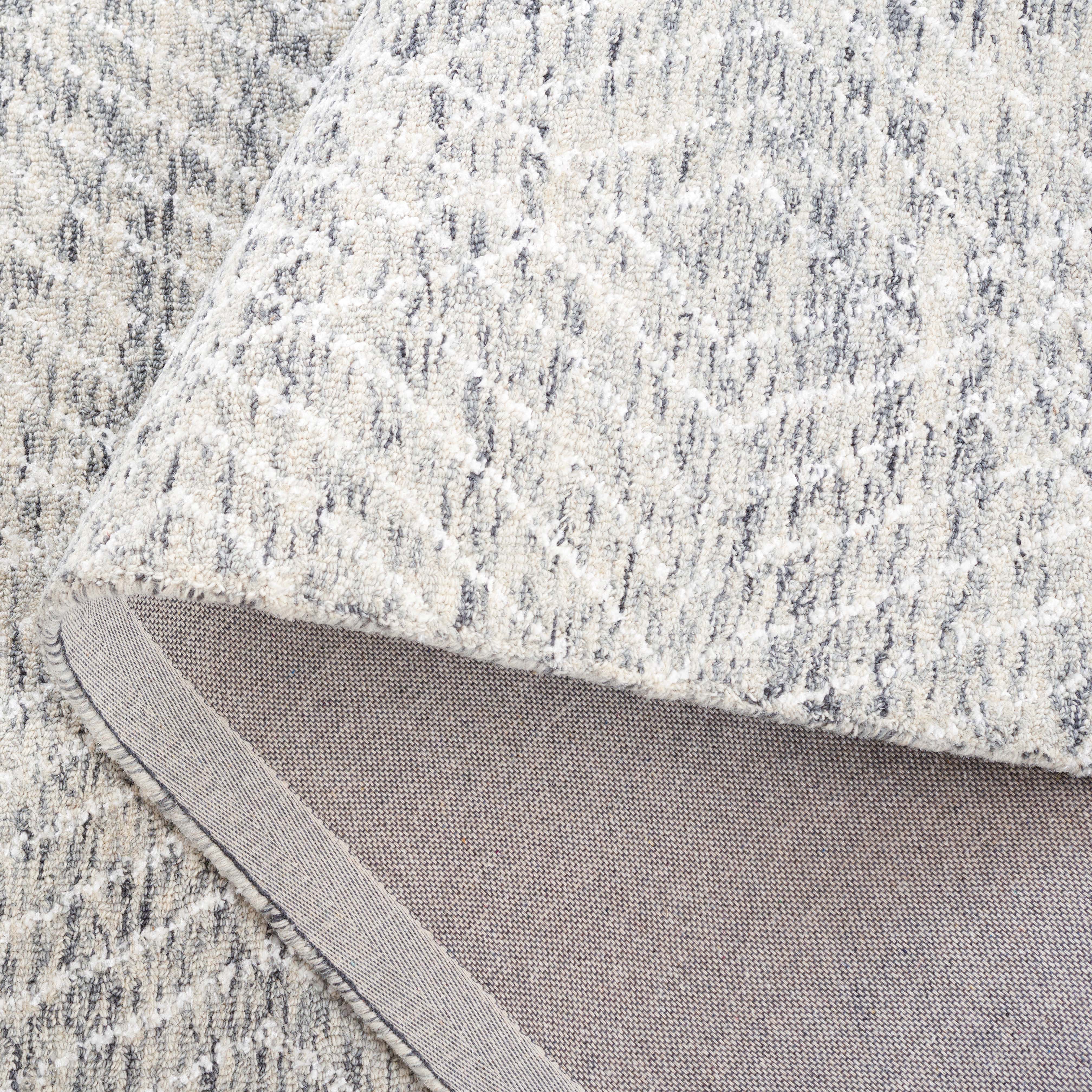 GREY / IVORY