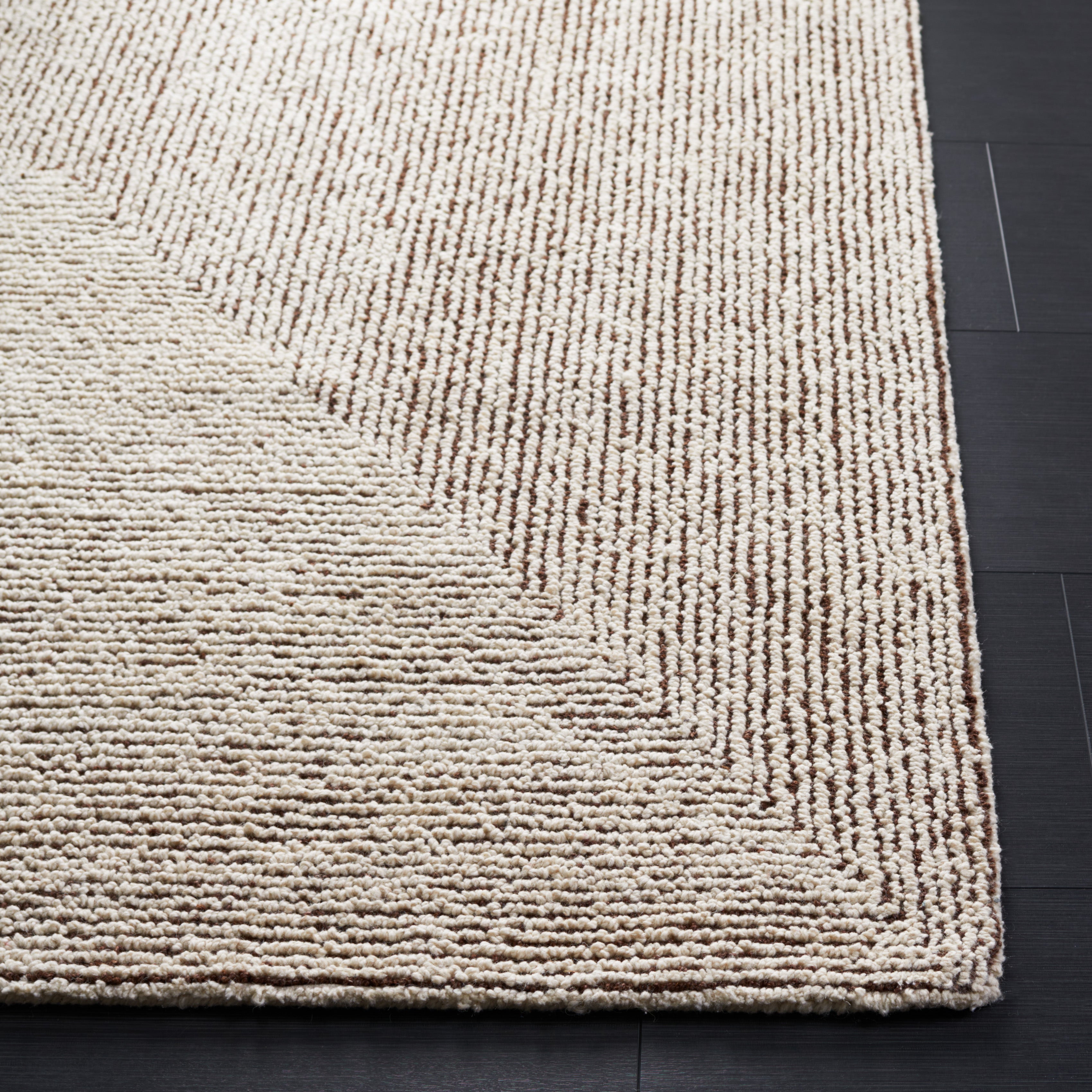 IVORY / BROWN