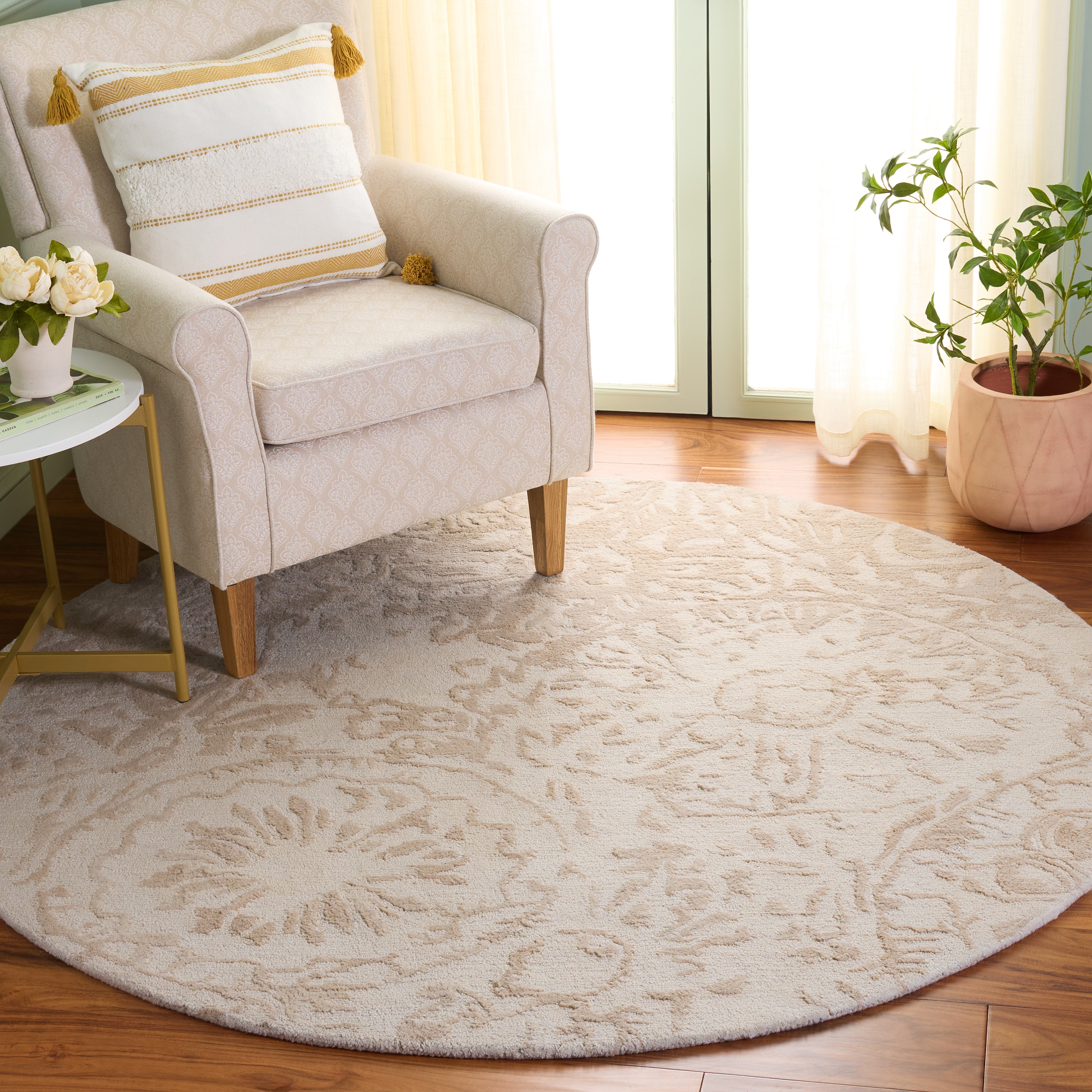 BEIGE / IVORY