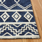 NAVY / IVORY