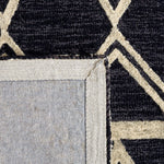 BLACK / IVORY