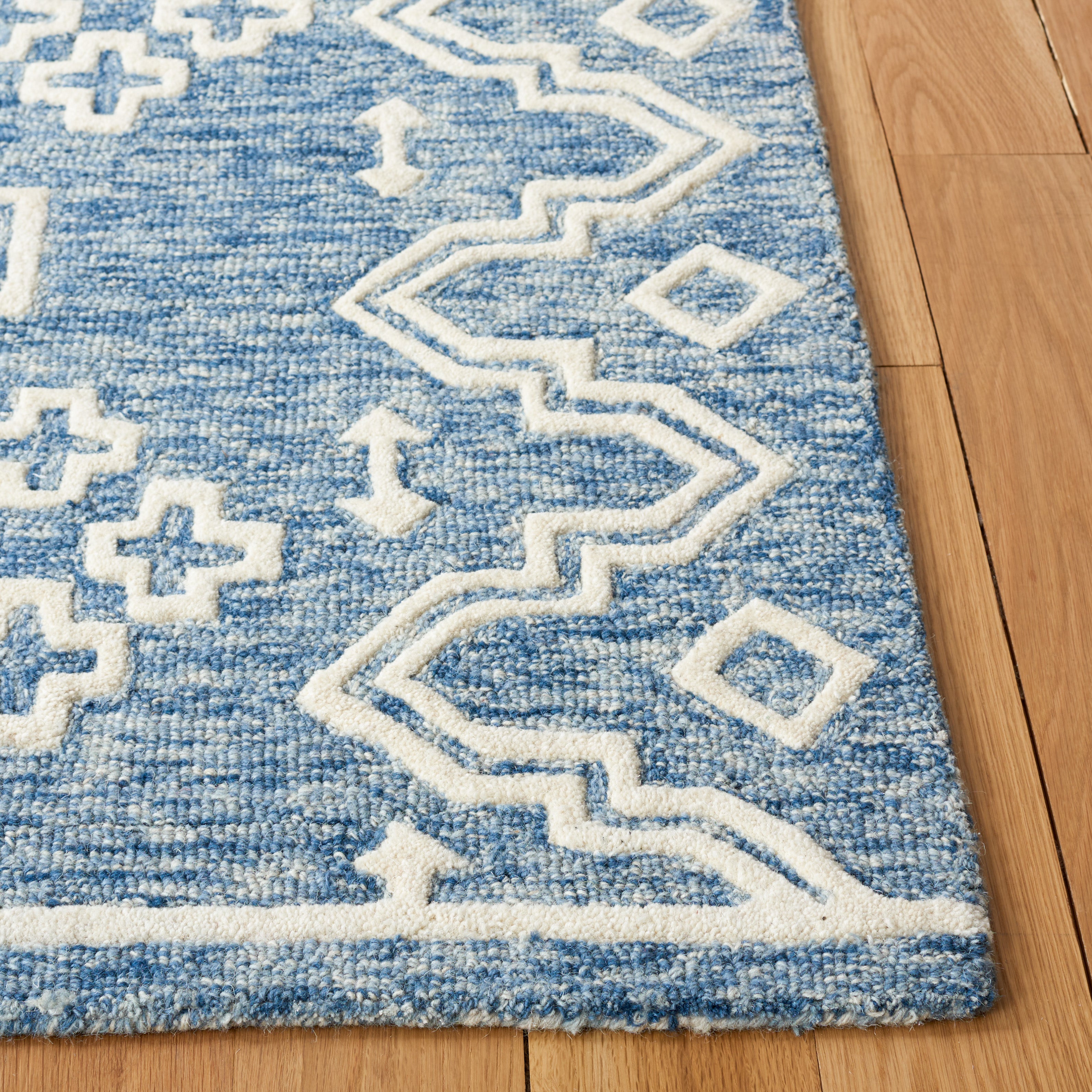 BLUE / IVORY