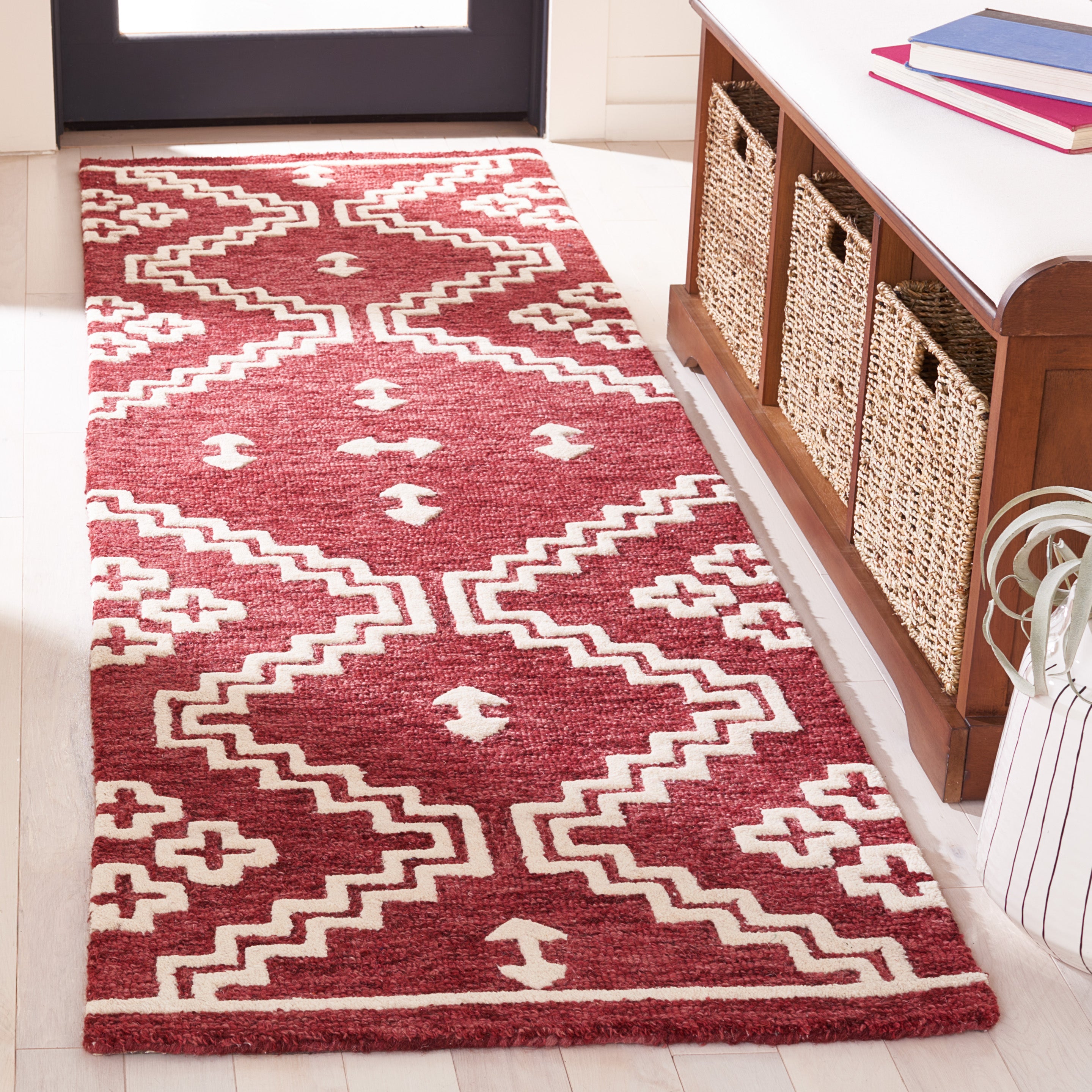 RED / IVORY
