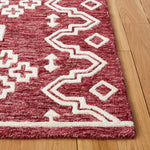 RED / IVORY