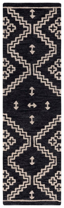 BLACK / IVORY