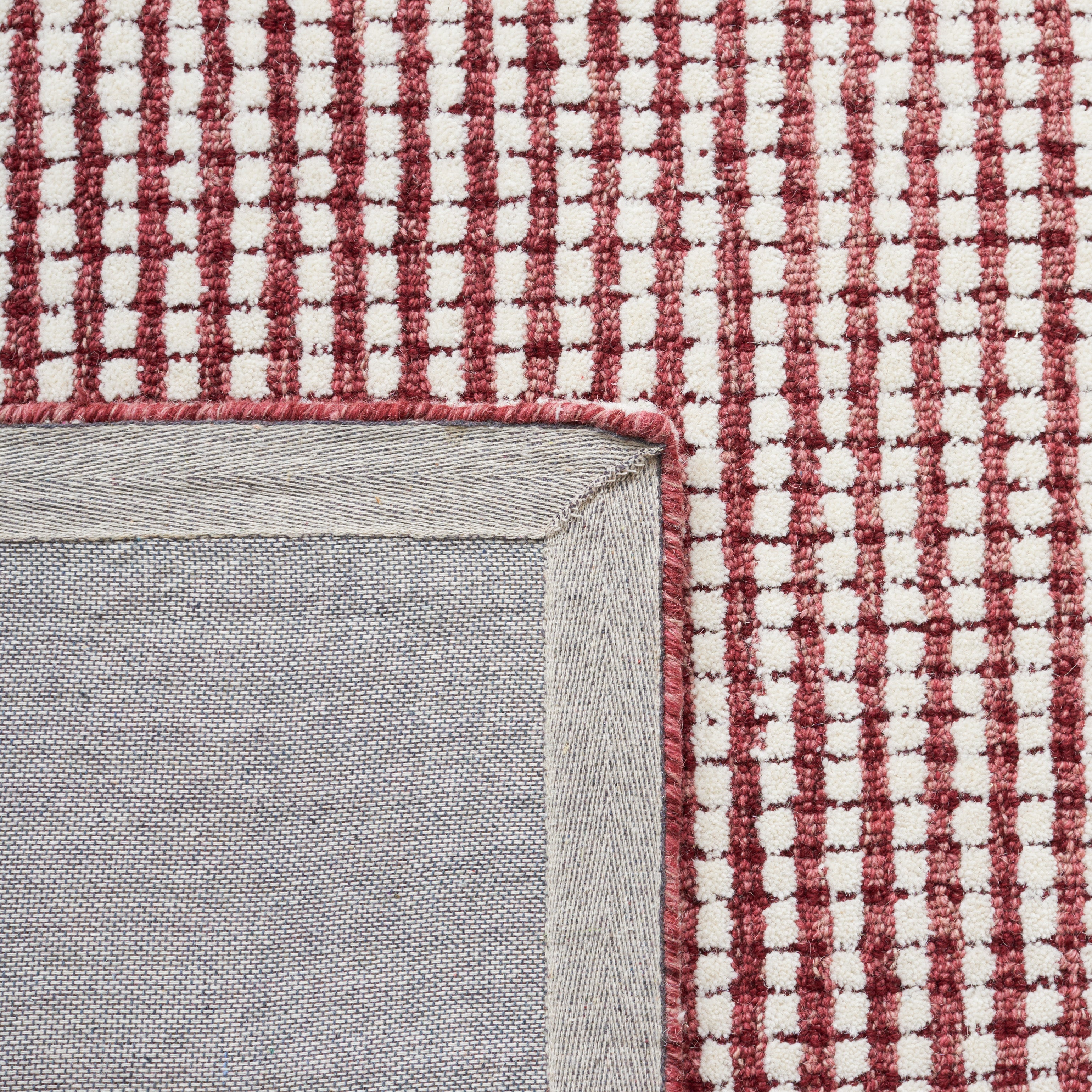 RED / IVORY