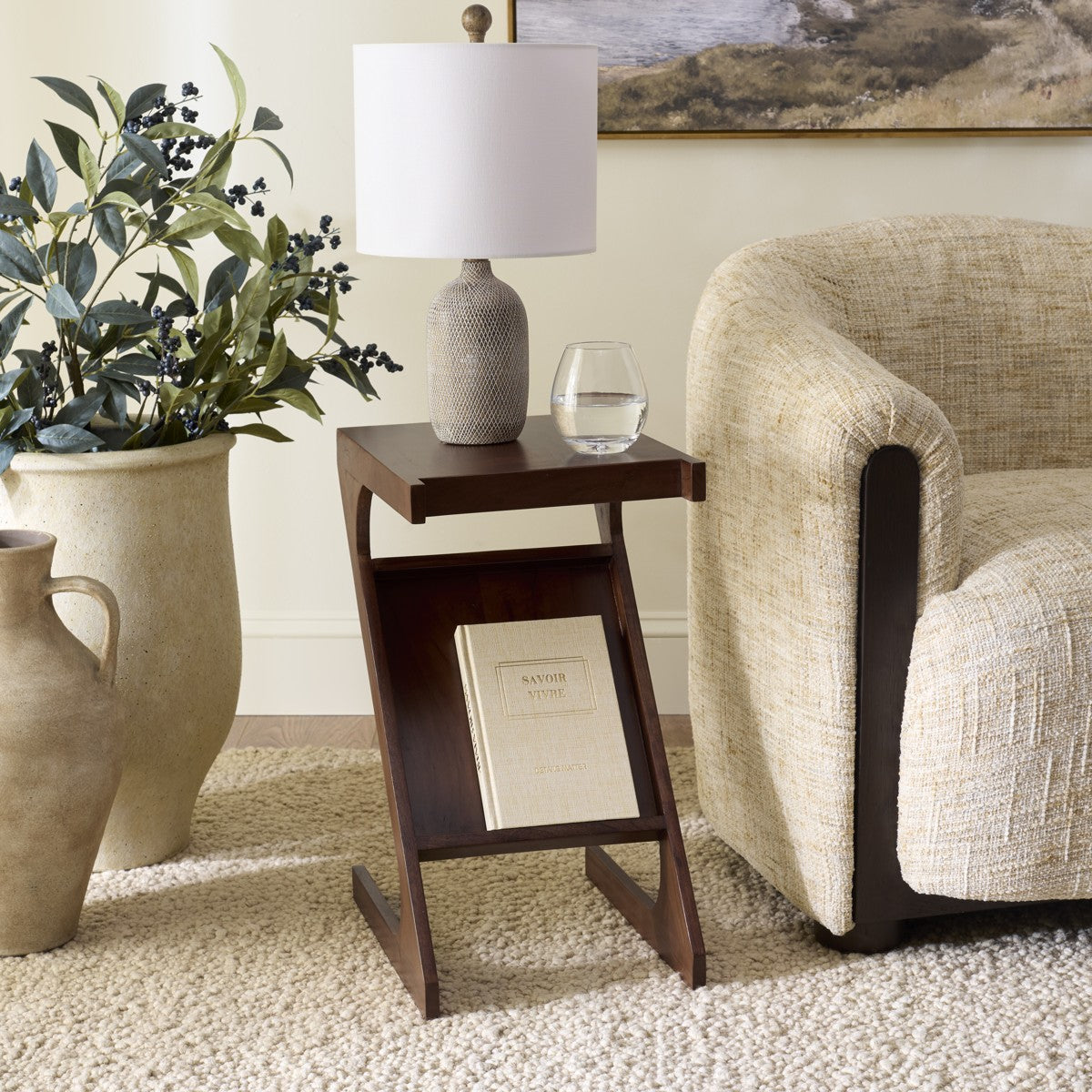 DARK BROWN