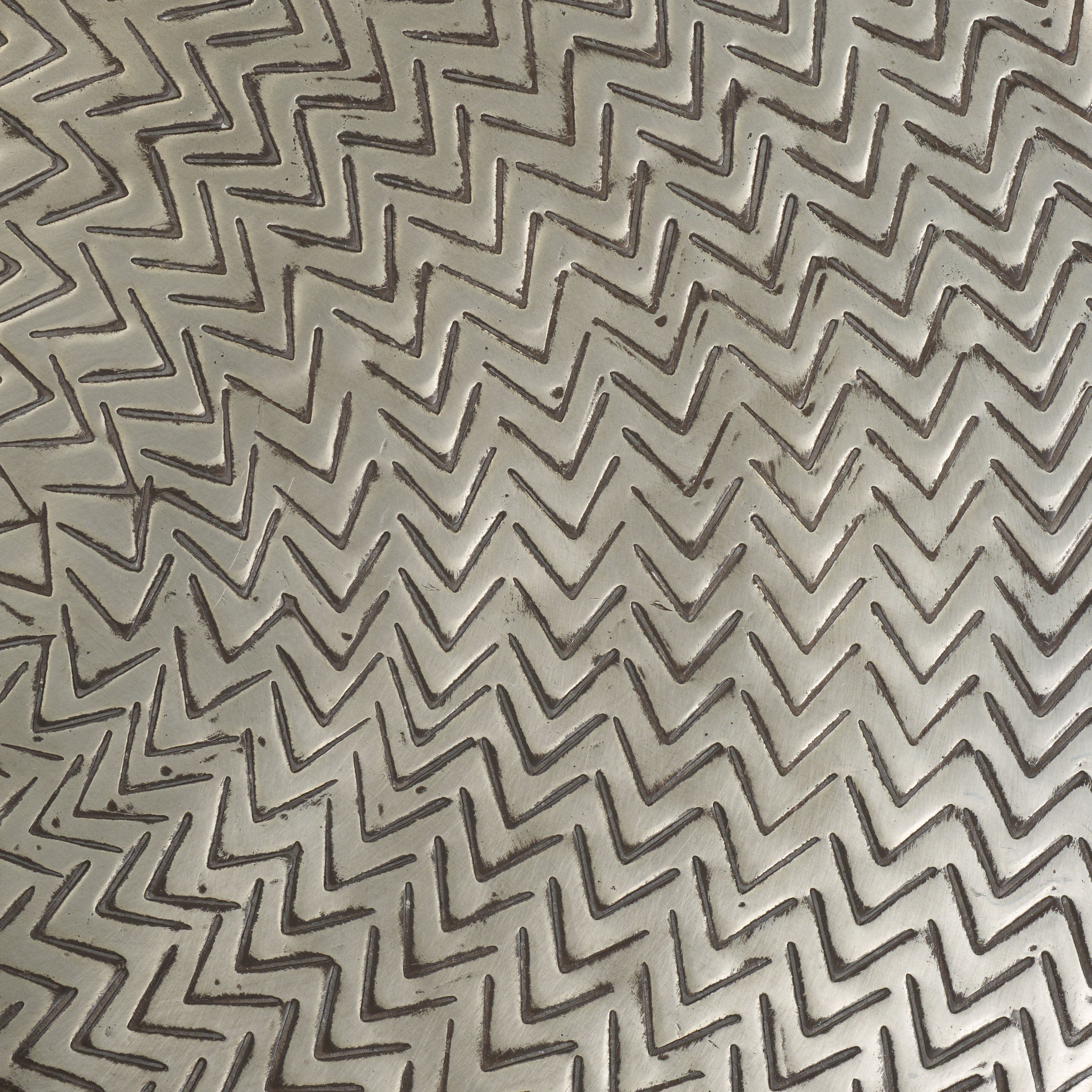 Safavieh Apoline Side Table With Storage, ACC5500 - Antique Silver