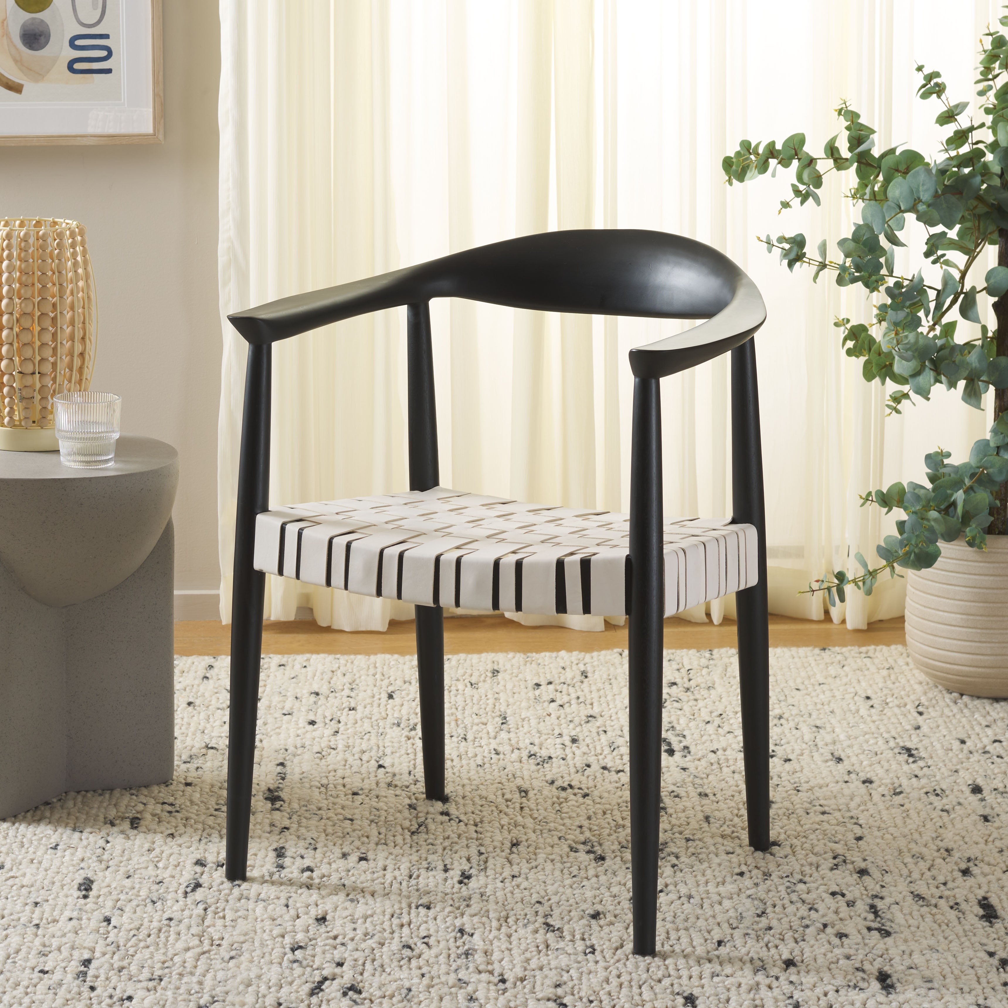 Safavieh Baden Leather Woven Arm Chair, ACH1203 - White / Black