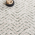 IVORY / DARK GREEN