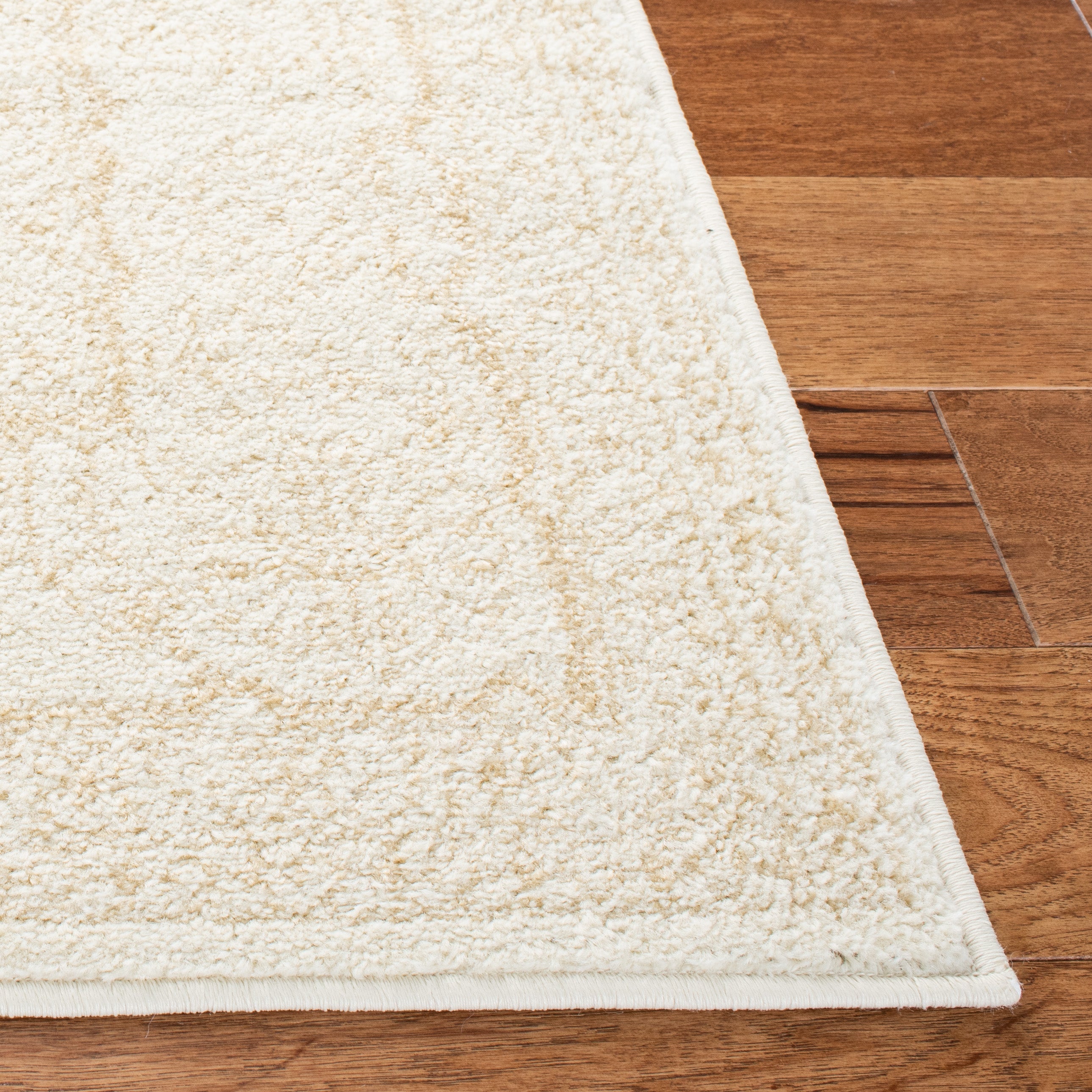 IVORY / BEIGE