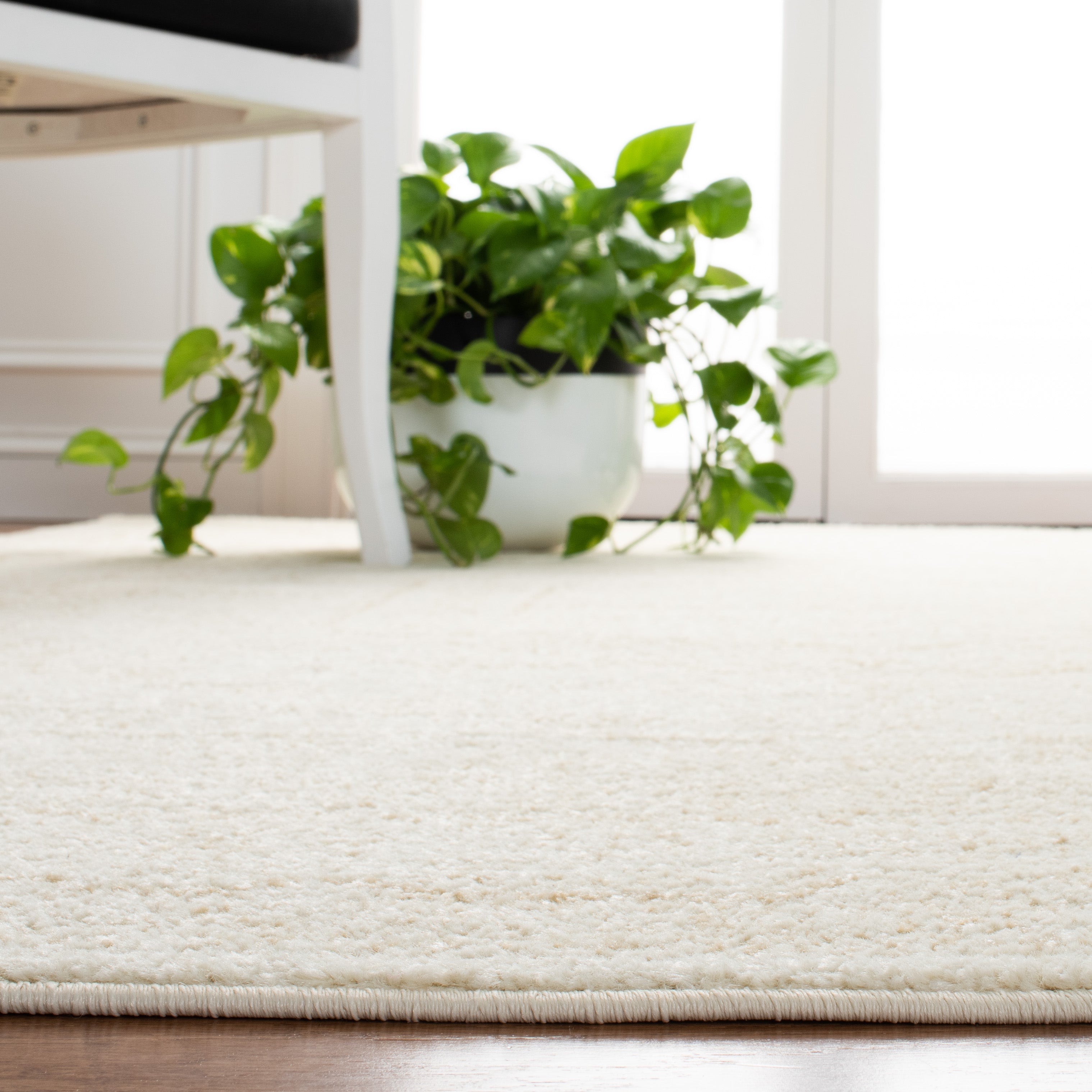 IVORY / BEIGE