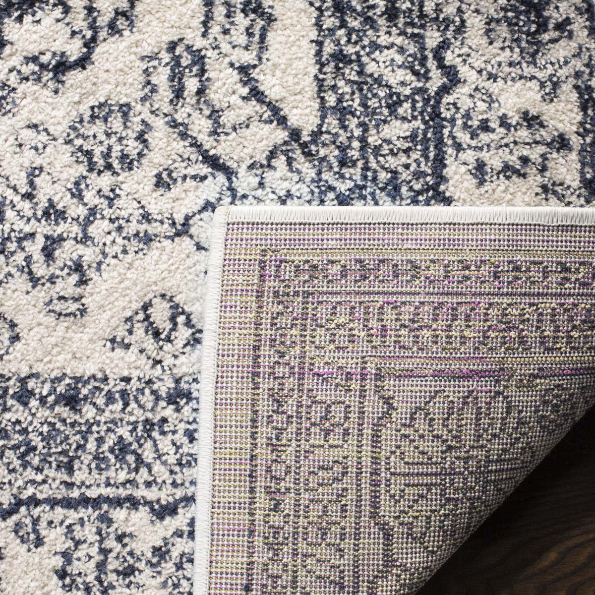 Safavieh Adirondack 108 Rug, Blue, ADR108 - Ivory / Navy