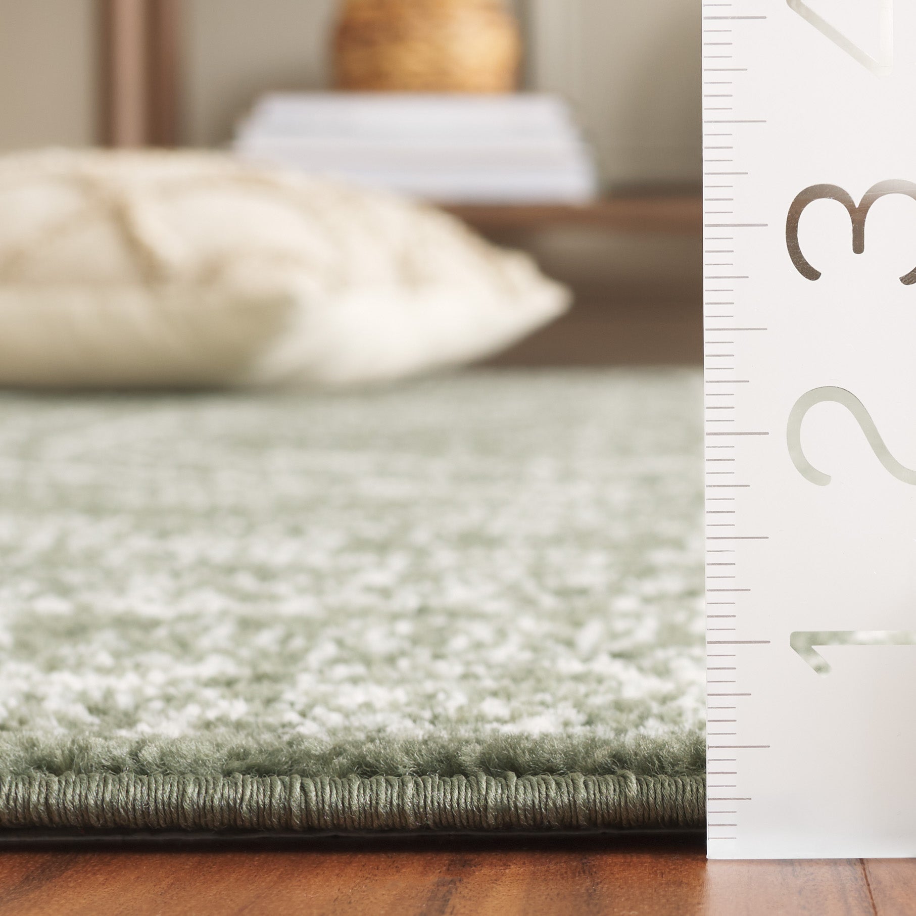 DARK GREEN / IVORY