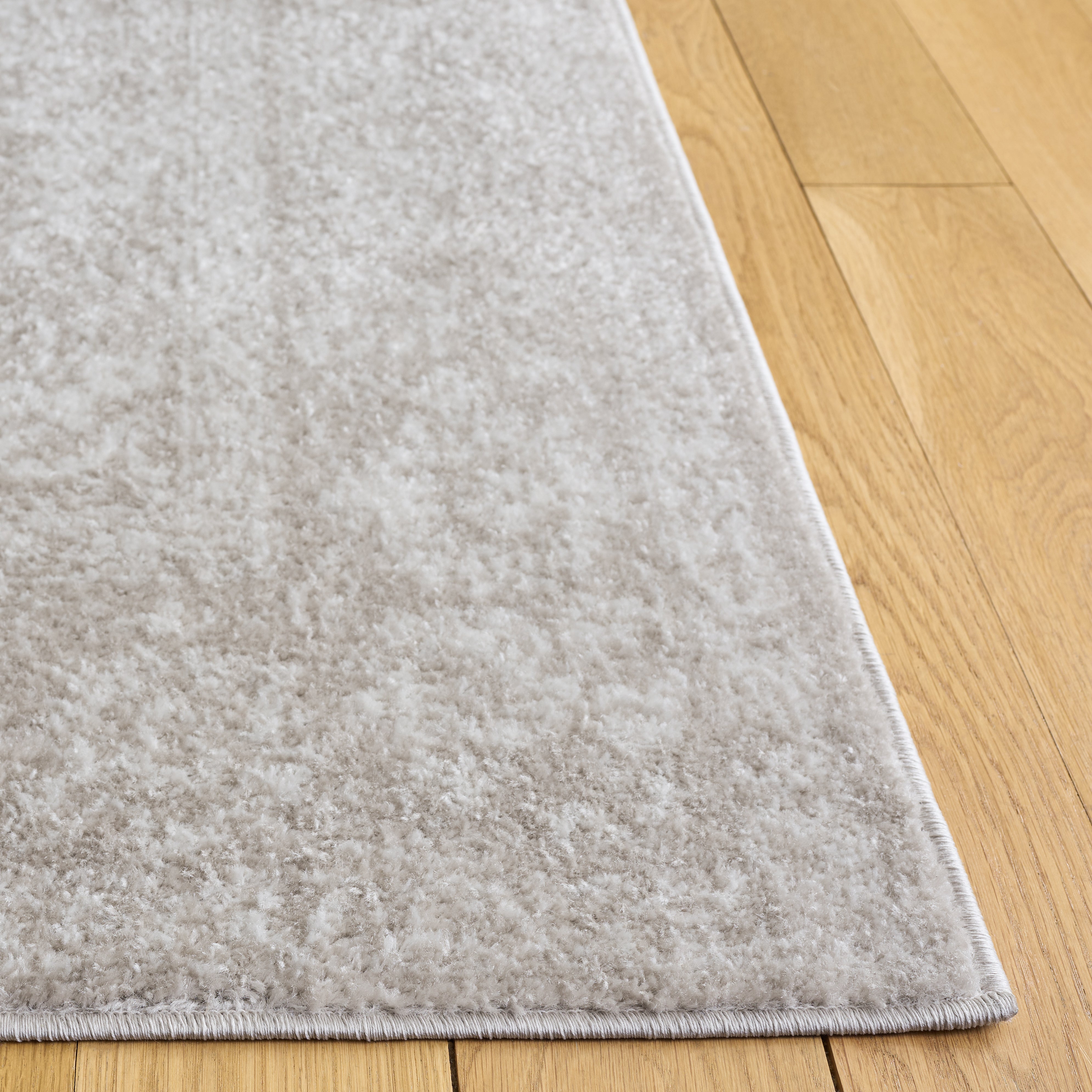 BEIGE / TAUPE