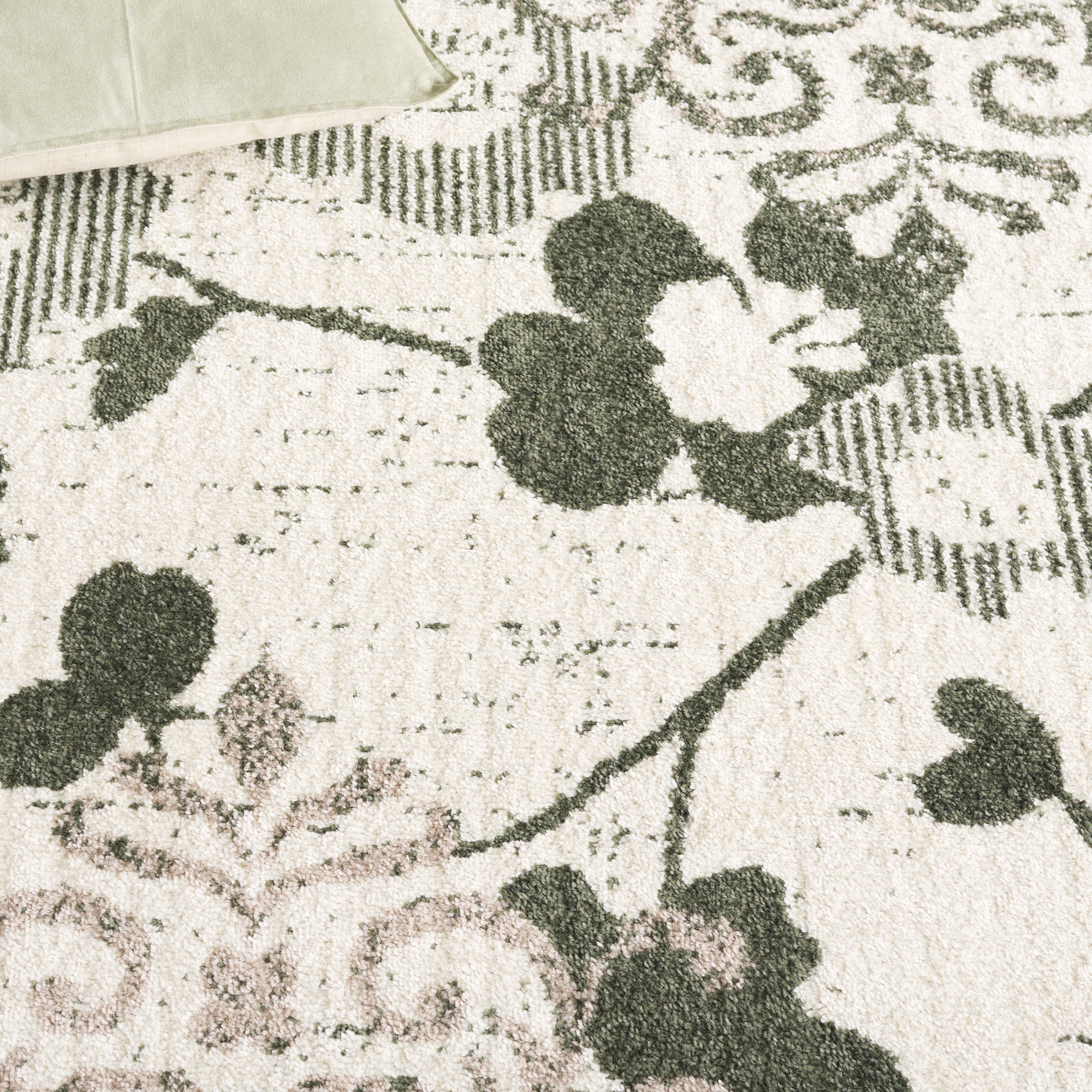 IVORY / DARK GREEN