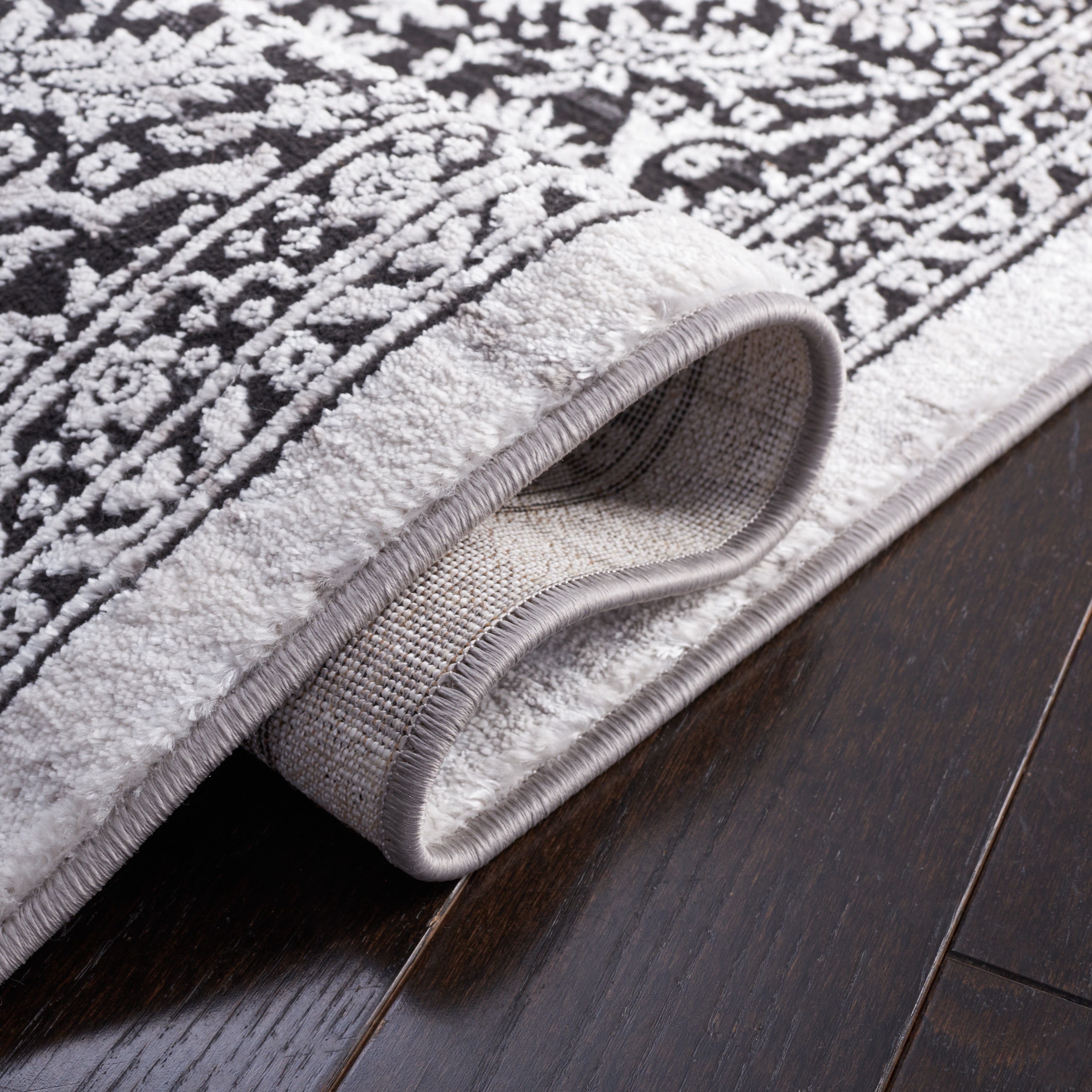 AMELIA 239 – CHARCOAL / IVORY