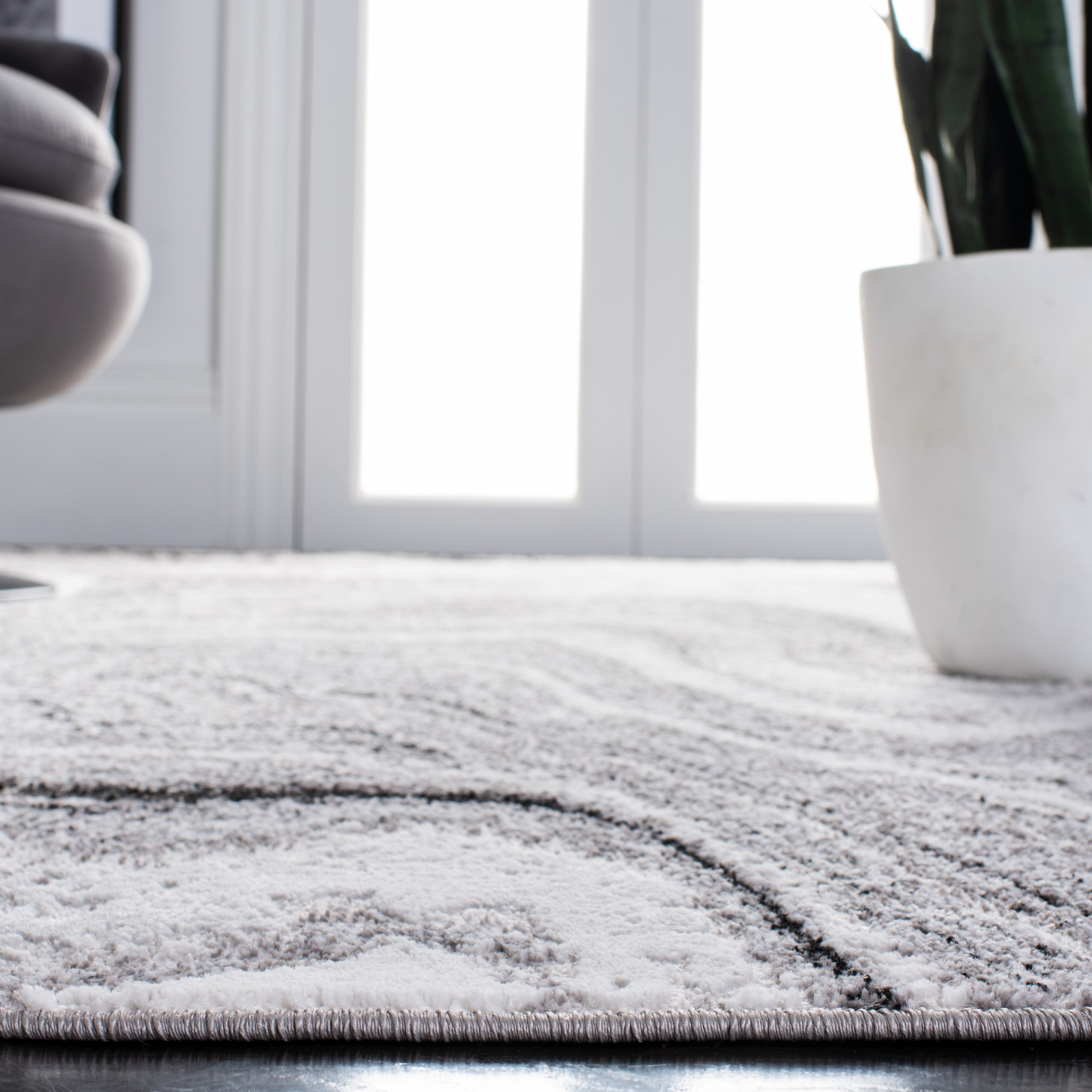 AMELIA 246 – LIGHT GREY / IVORY